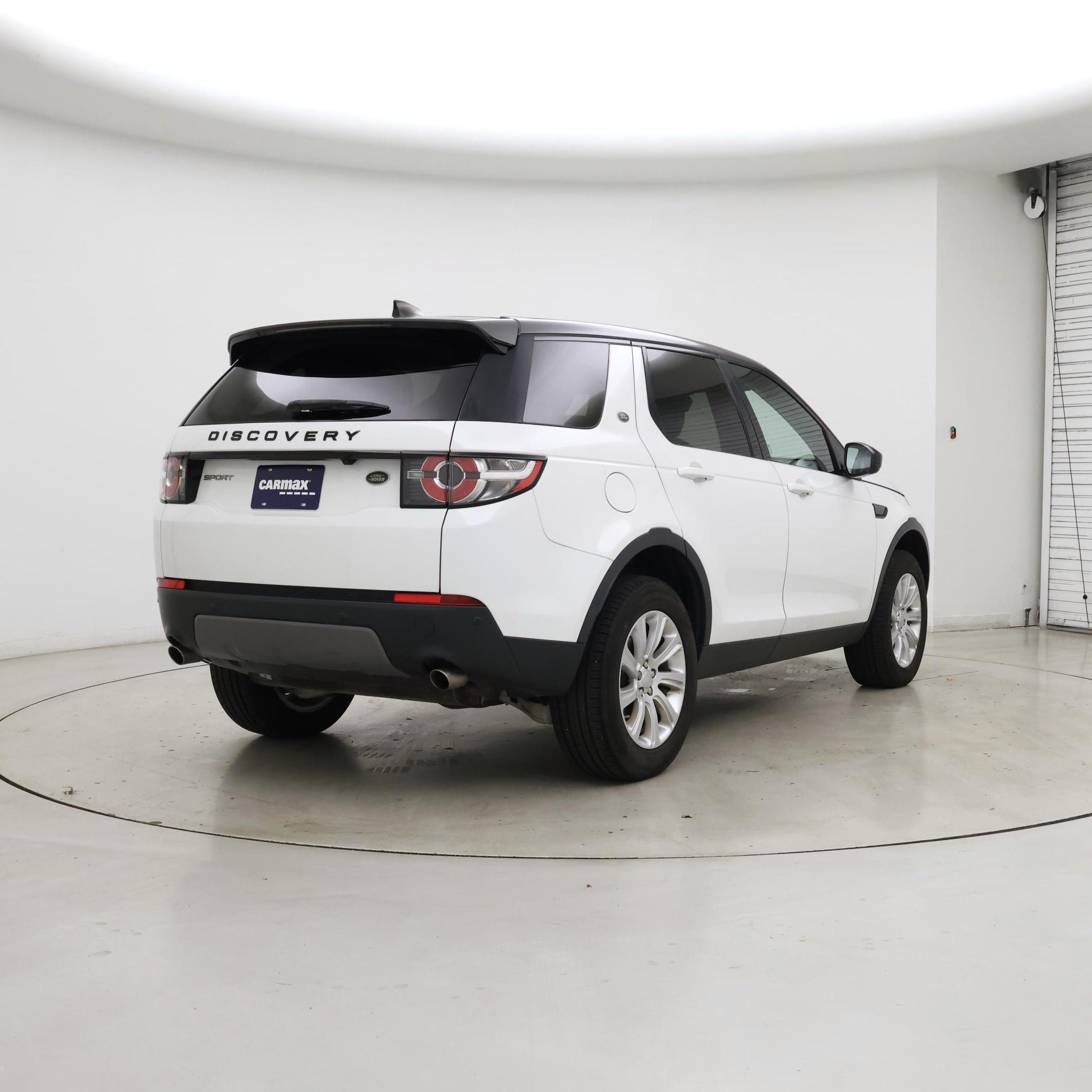 Thumbnail: 2018 Land Rover Discovery Sport - 8