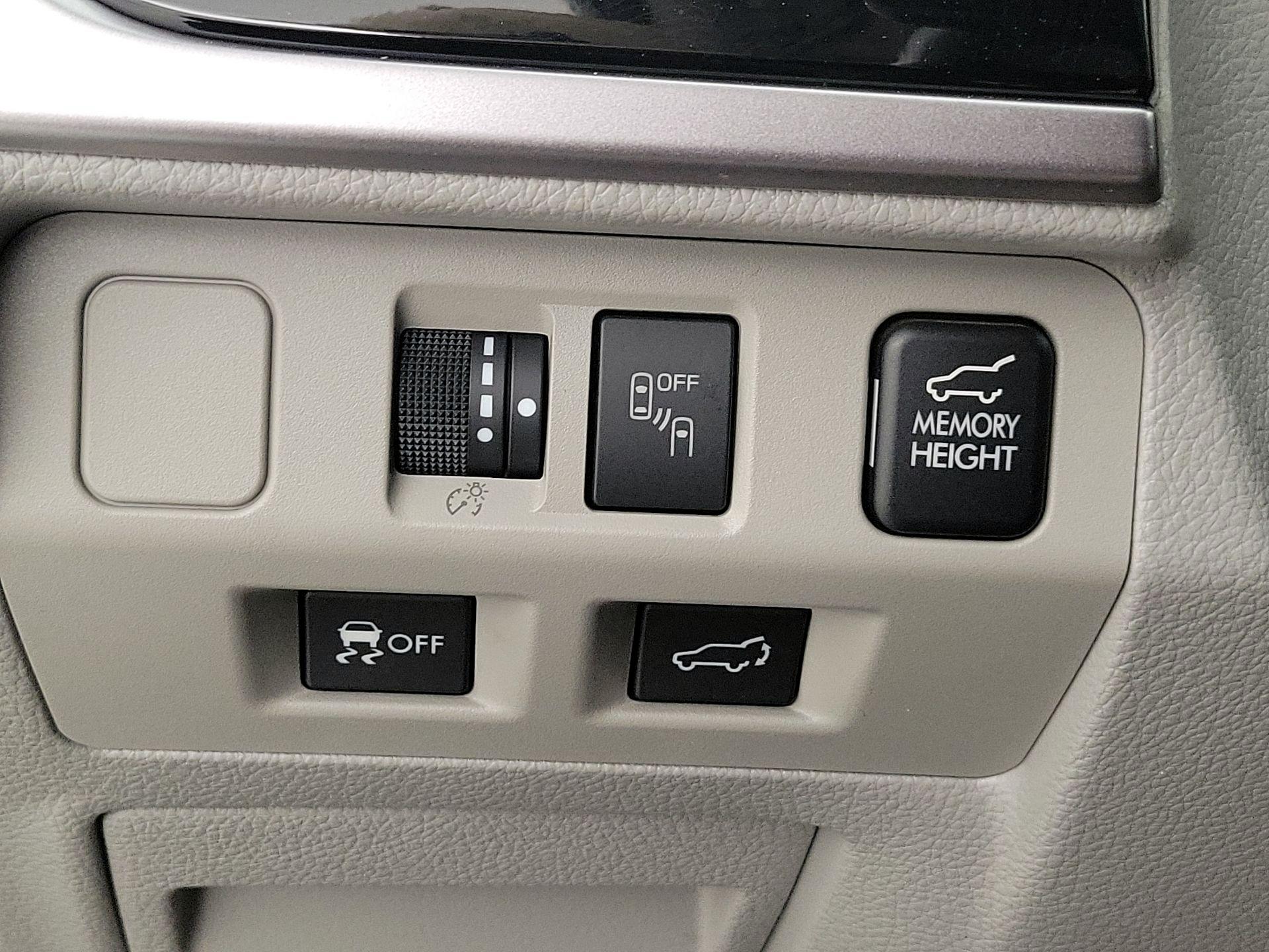 Thumbnail: 2018 Subaru Forester - 13
