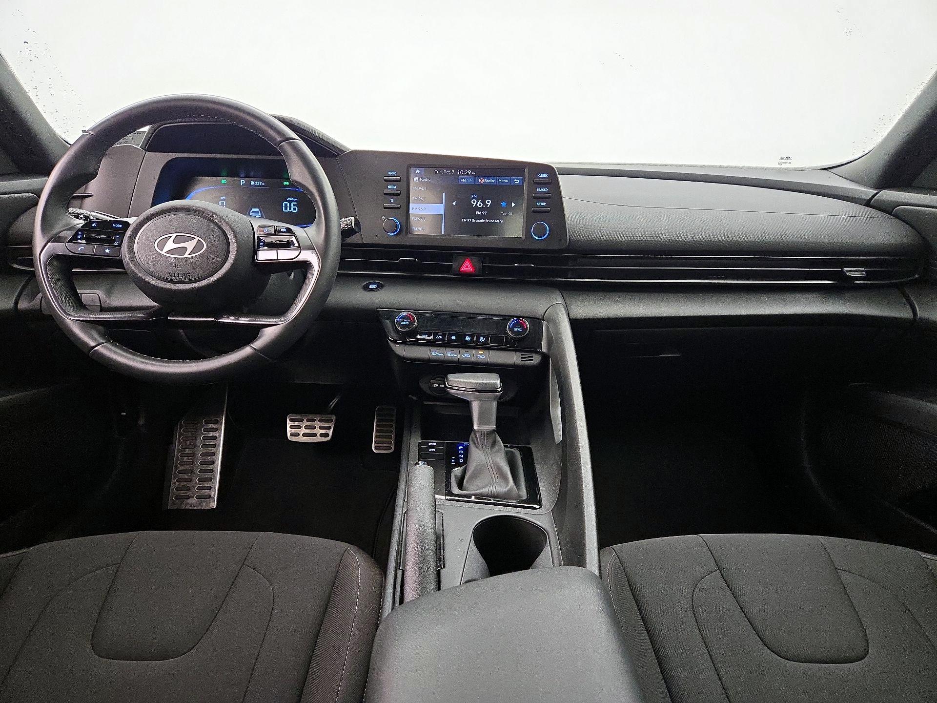 Thumbnail: 2025 Hyundai Elantra - 9
