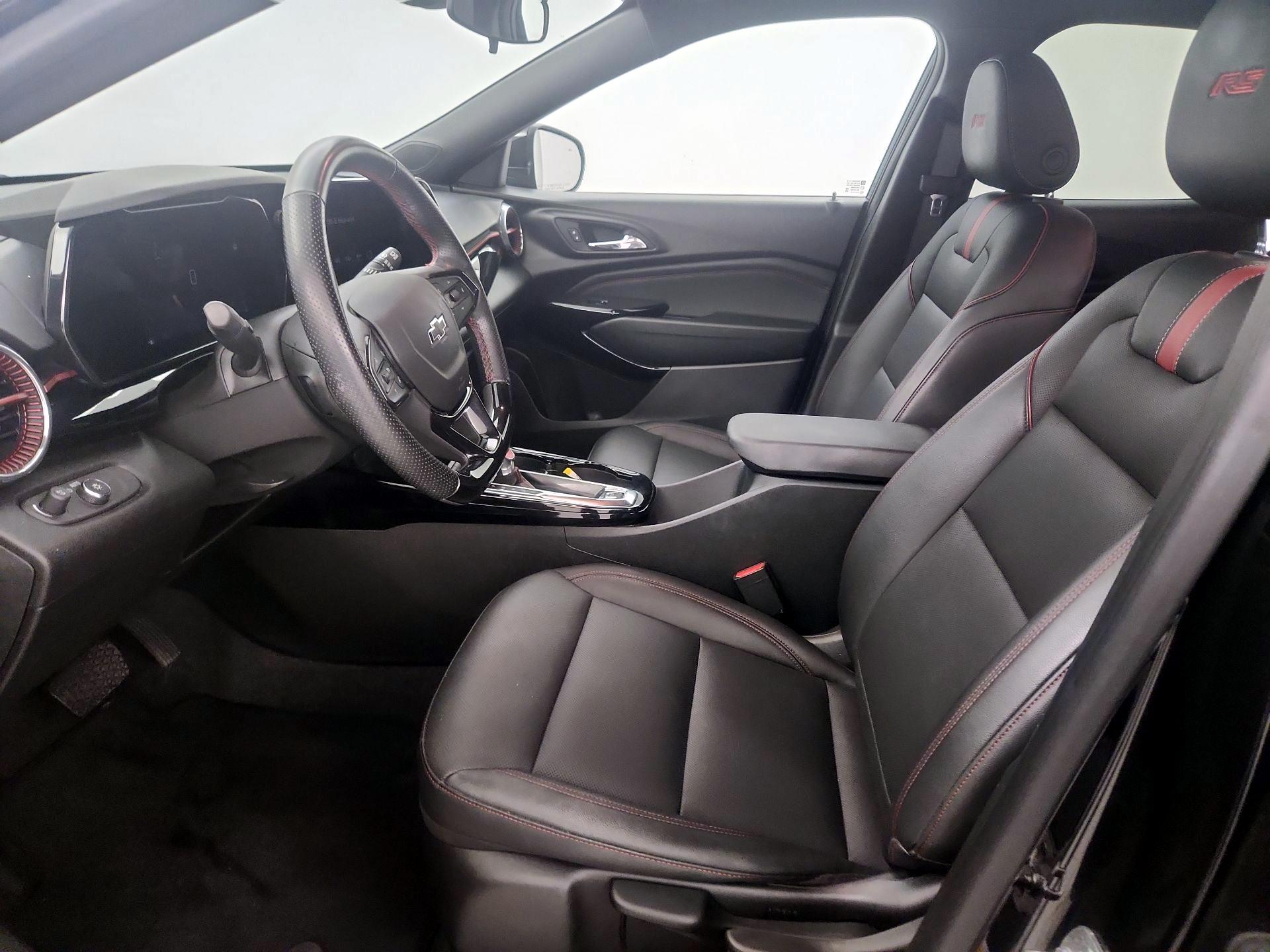 Thumbnail: 2025 Chevrolet Trax - 11