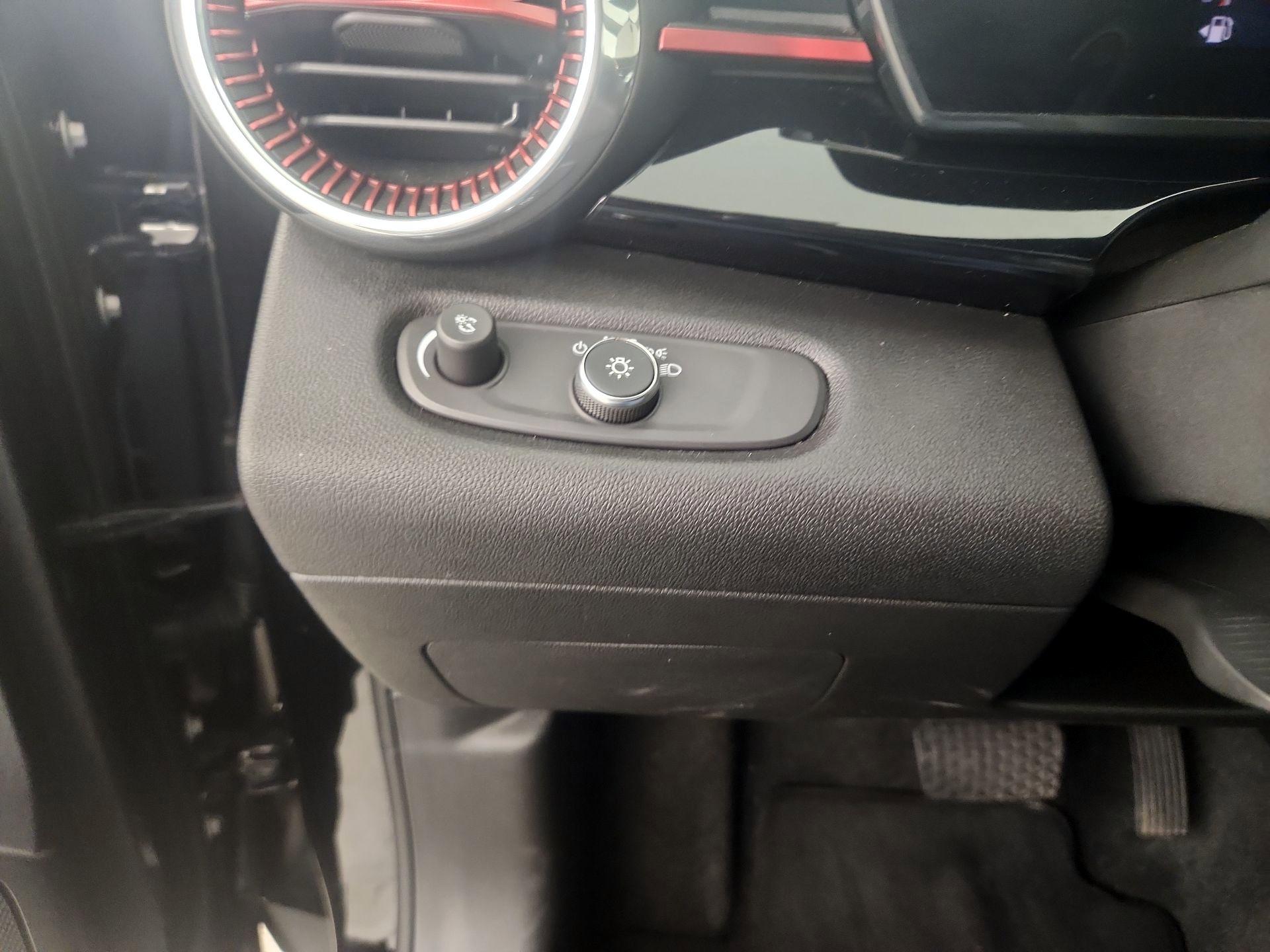 Thumbnail: 2025 Chevrolet Trax - 13