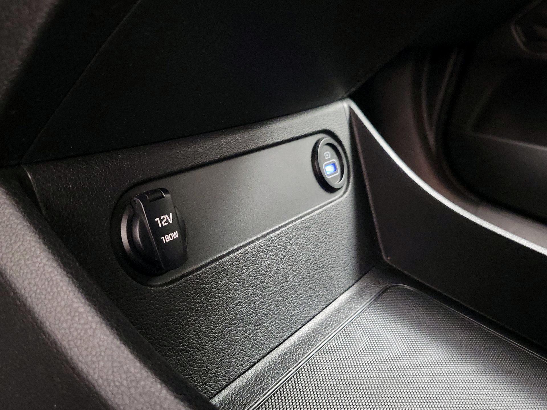 Thumbnail: 2021 Hyundai Santa Fe - 18