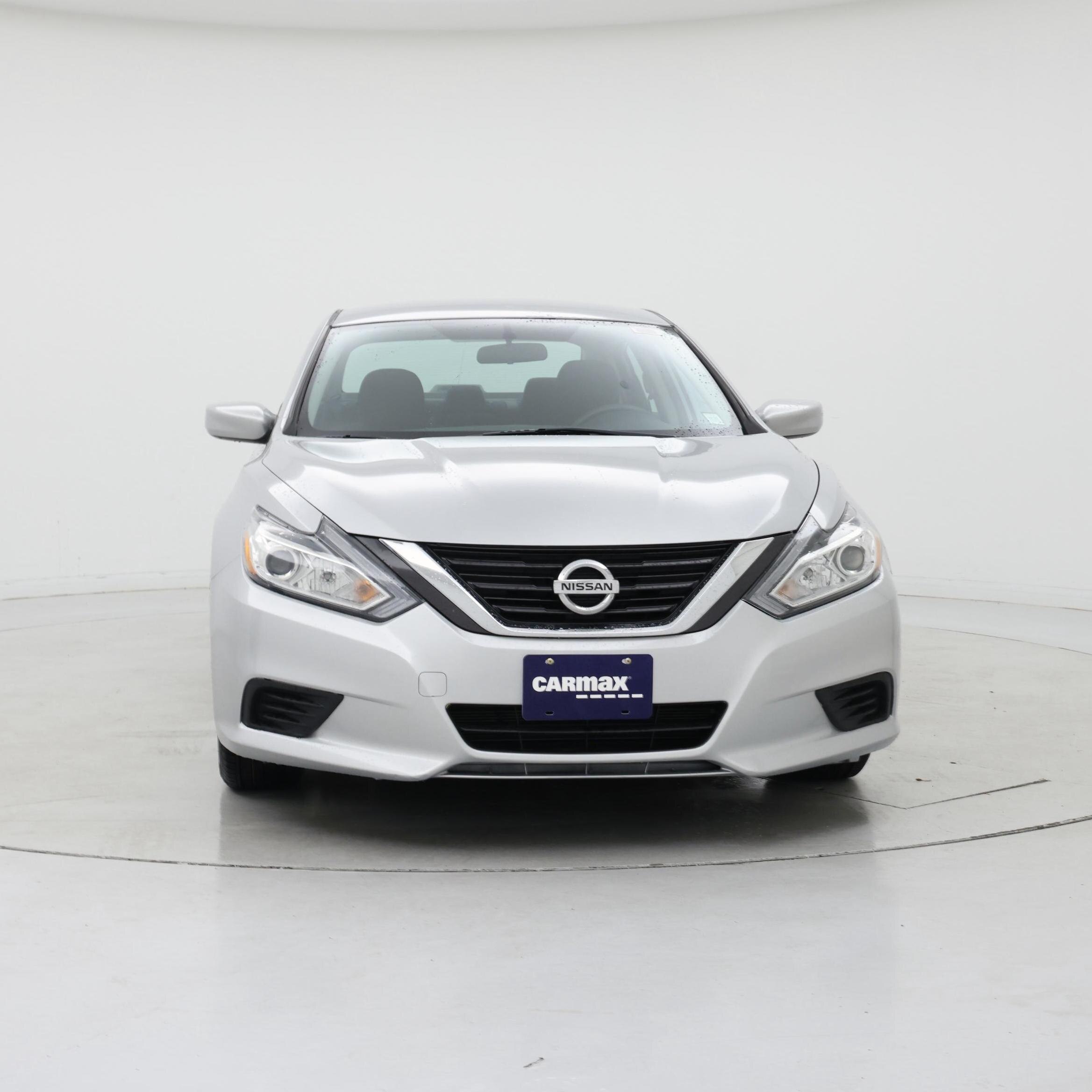 Thumbnail: 2016 Nissan Altima - 5