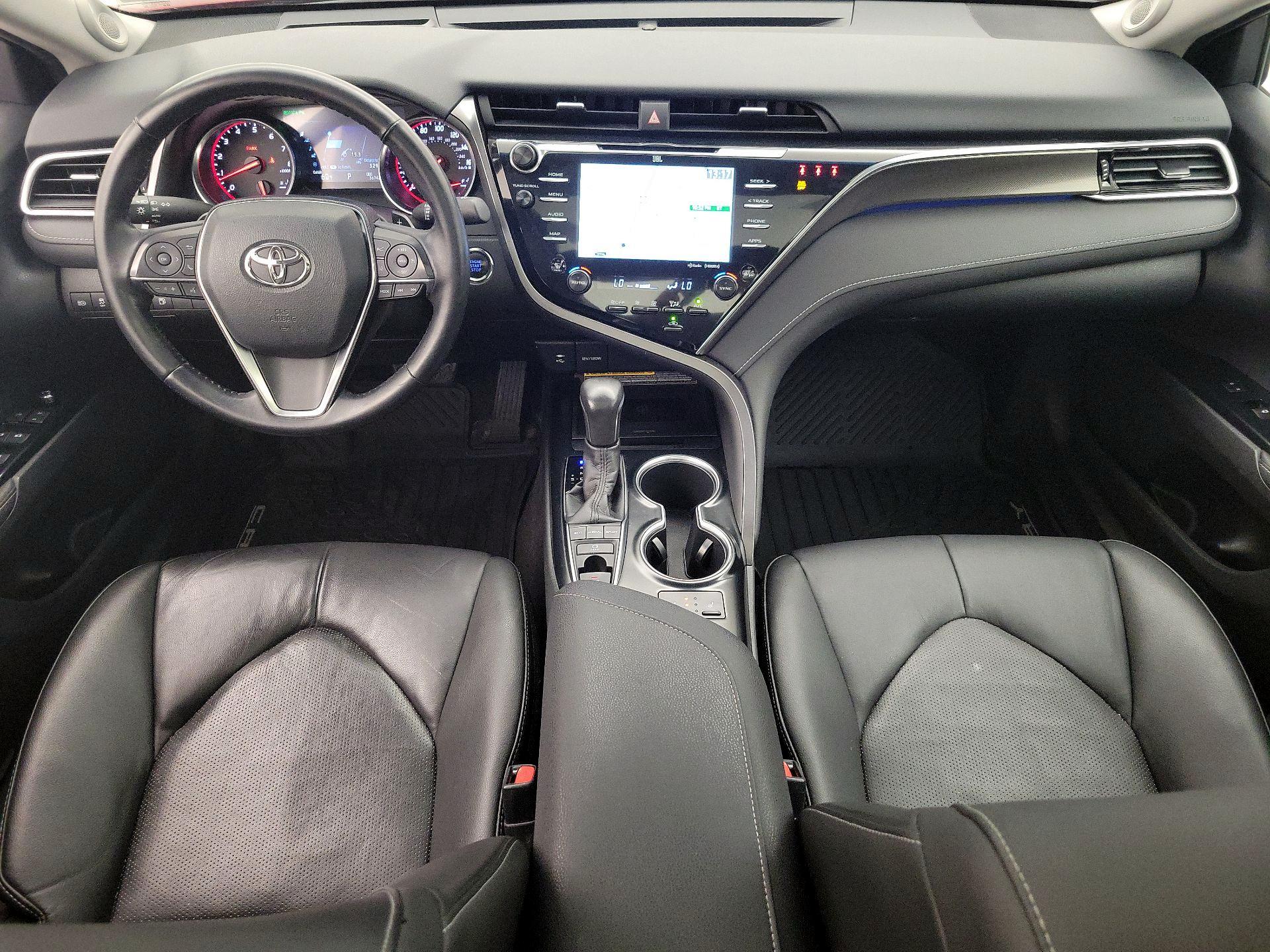 Thumbnail: 2018 Toyota Camry - 9