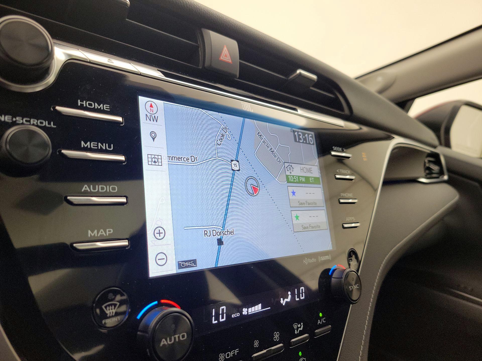 Thumbnail: 2018 Toyota Camry - 14