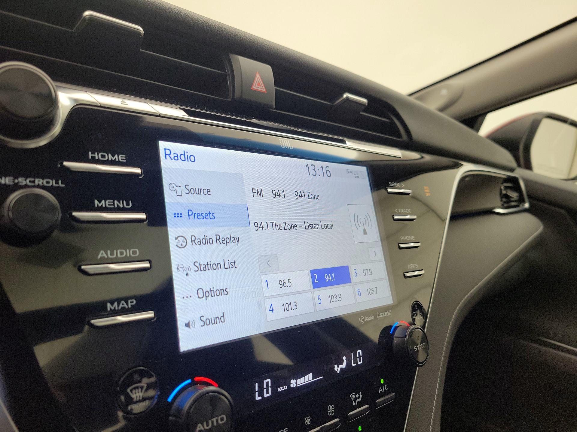 Thumbnail: 2018 Toyota Camry - 16