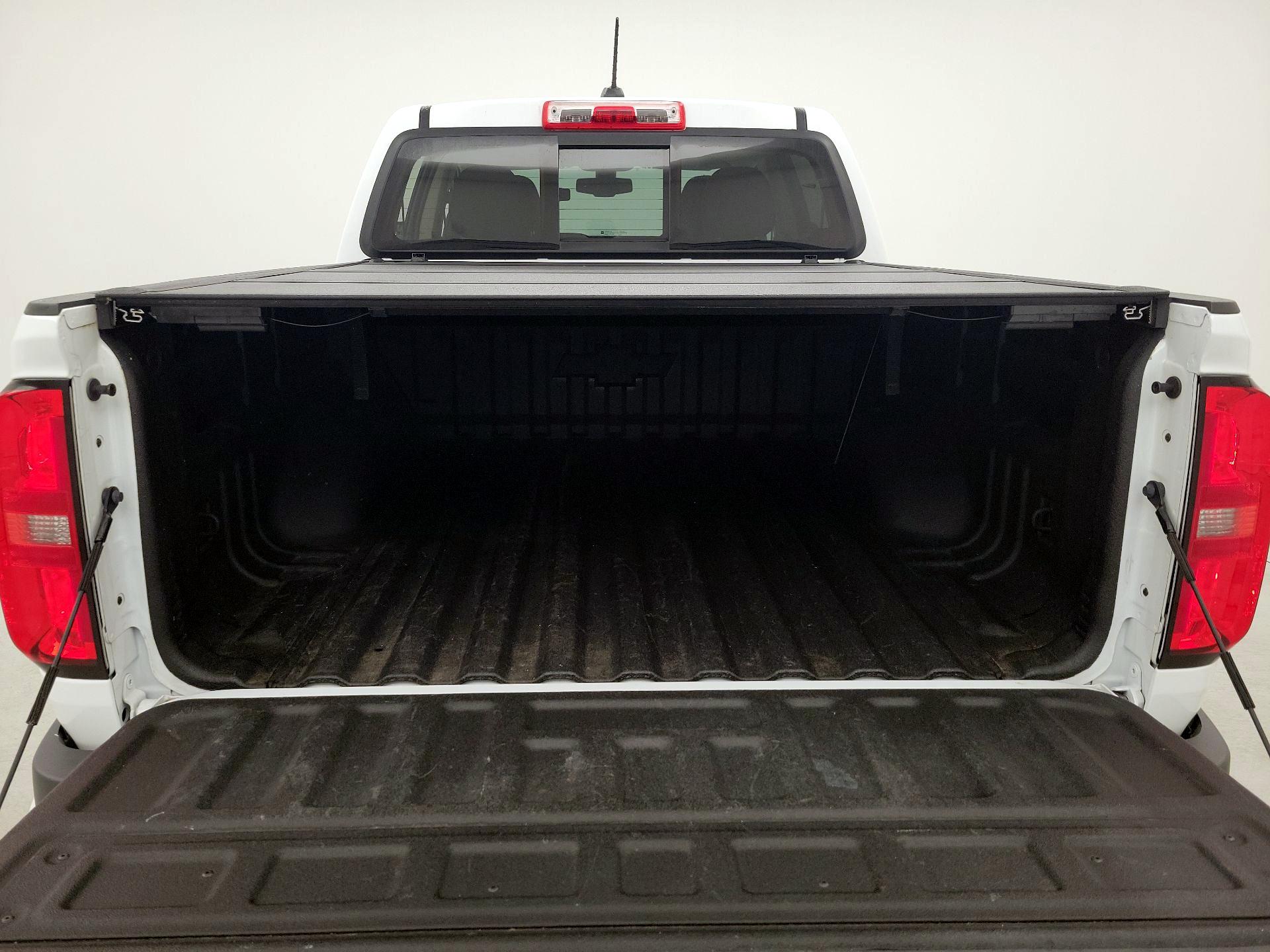 Thumbnail: 2022 Chevrolet Colorado - 20