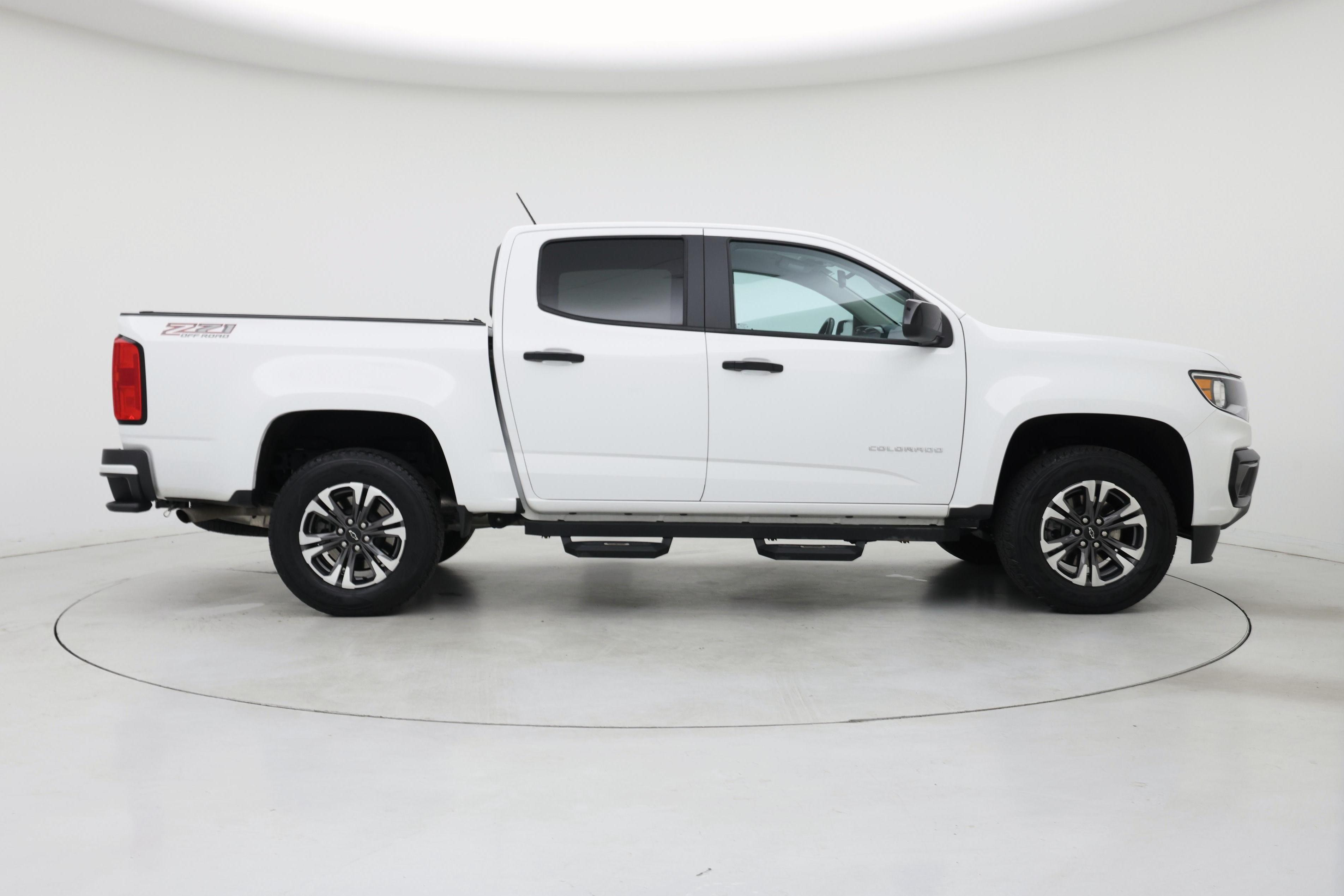 Thumbnail: 2022 Chevrolet Colorado - 7