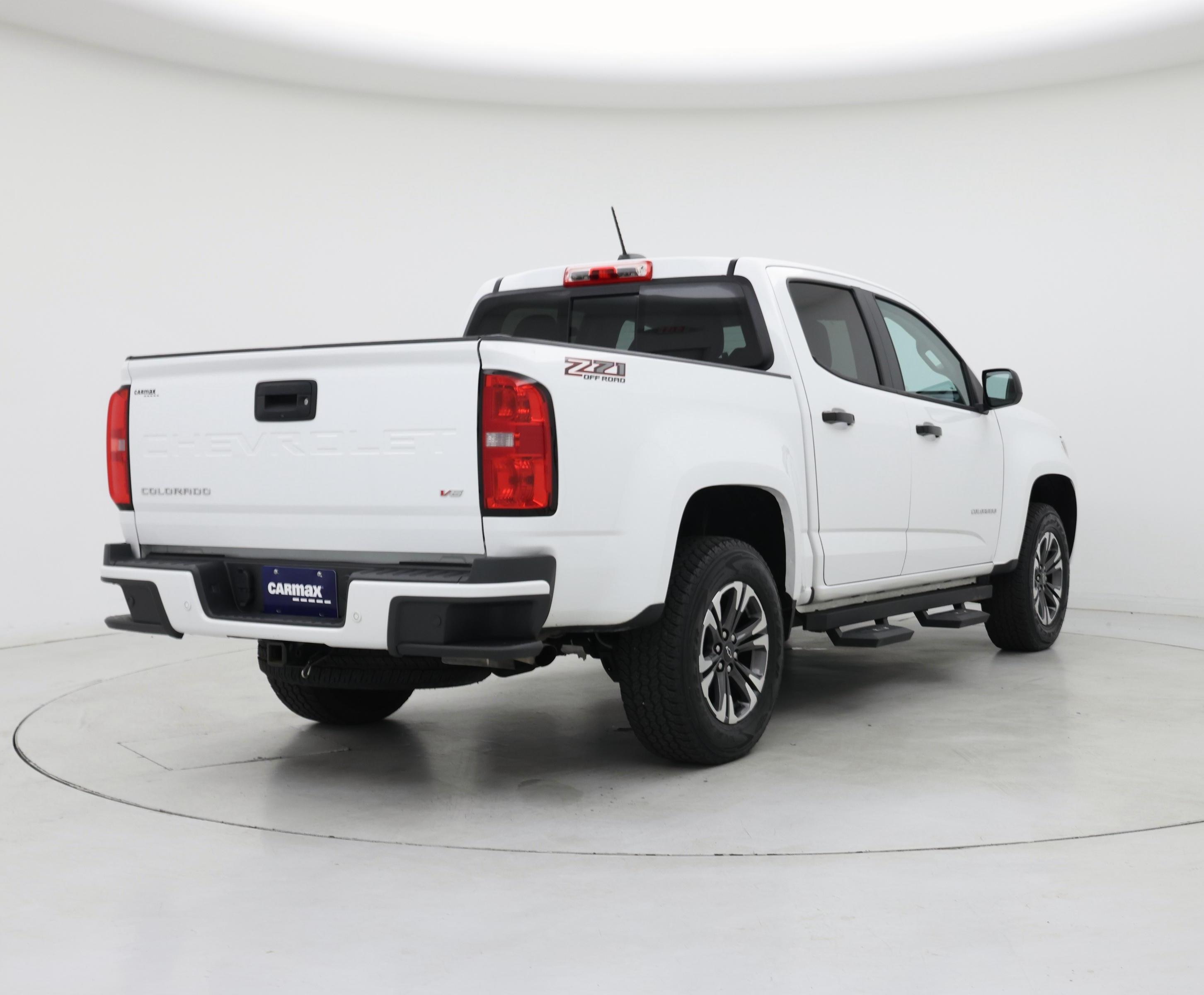 Thumbnail: 2022 Chevrolet Colorado - 8