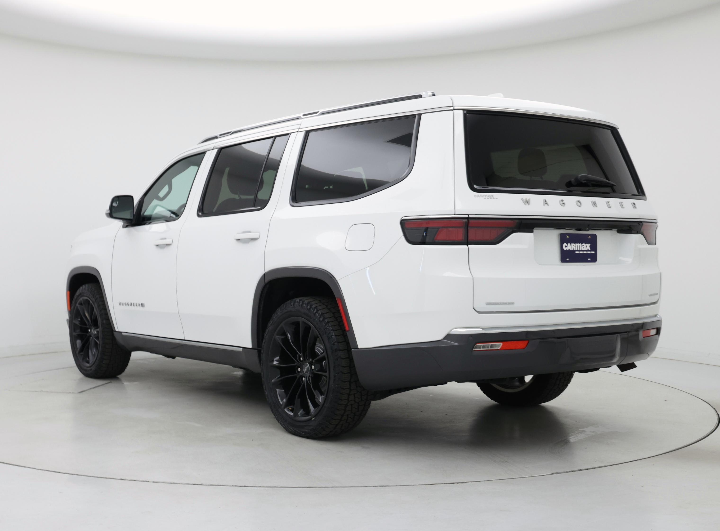 Thumbnail: 2022 Jeep Wagoneer - 2