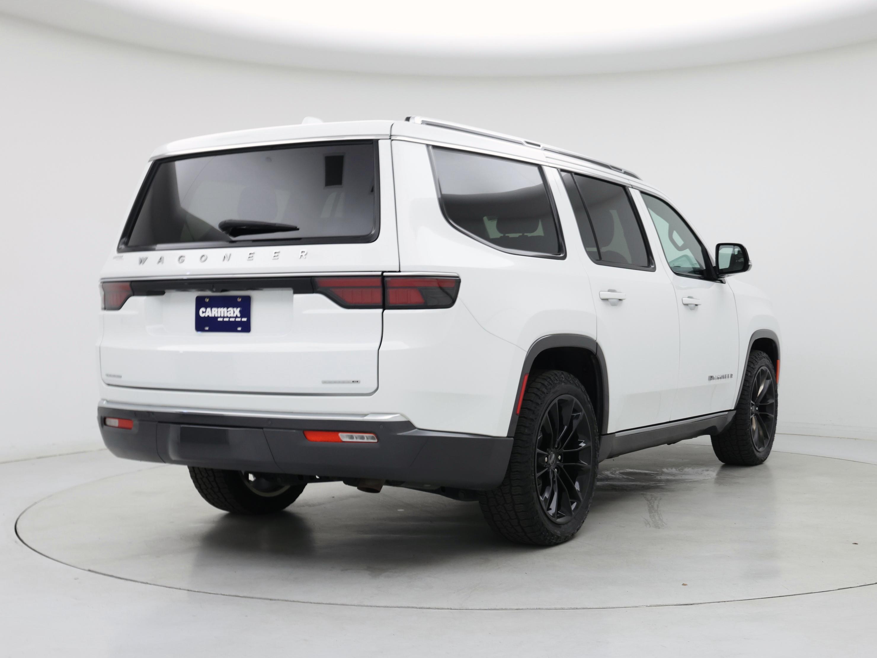 Thumbnail: 2022 Jeep Wagoneer - 8