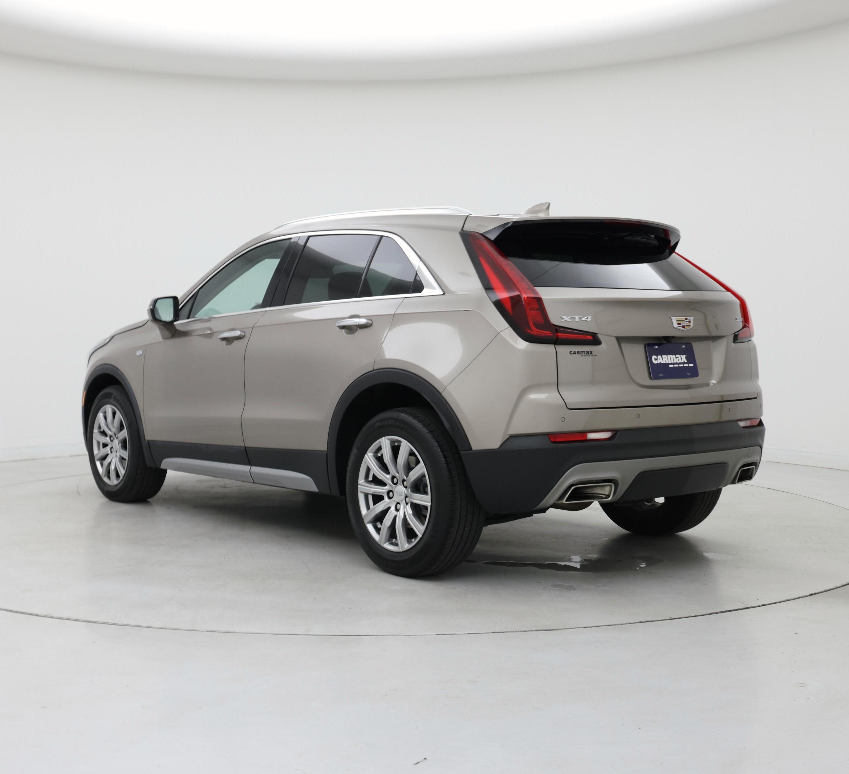 Thumbnail: 2023 Cadillac XT4 - 2