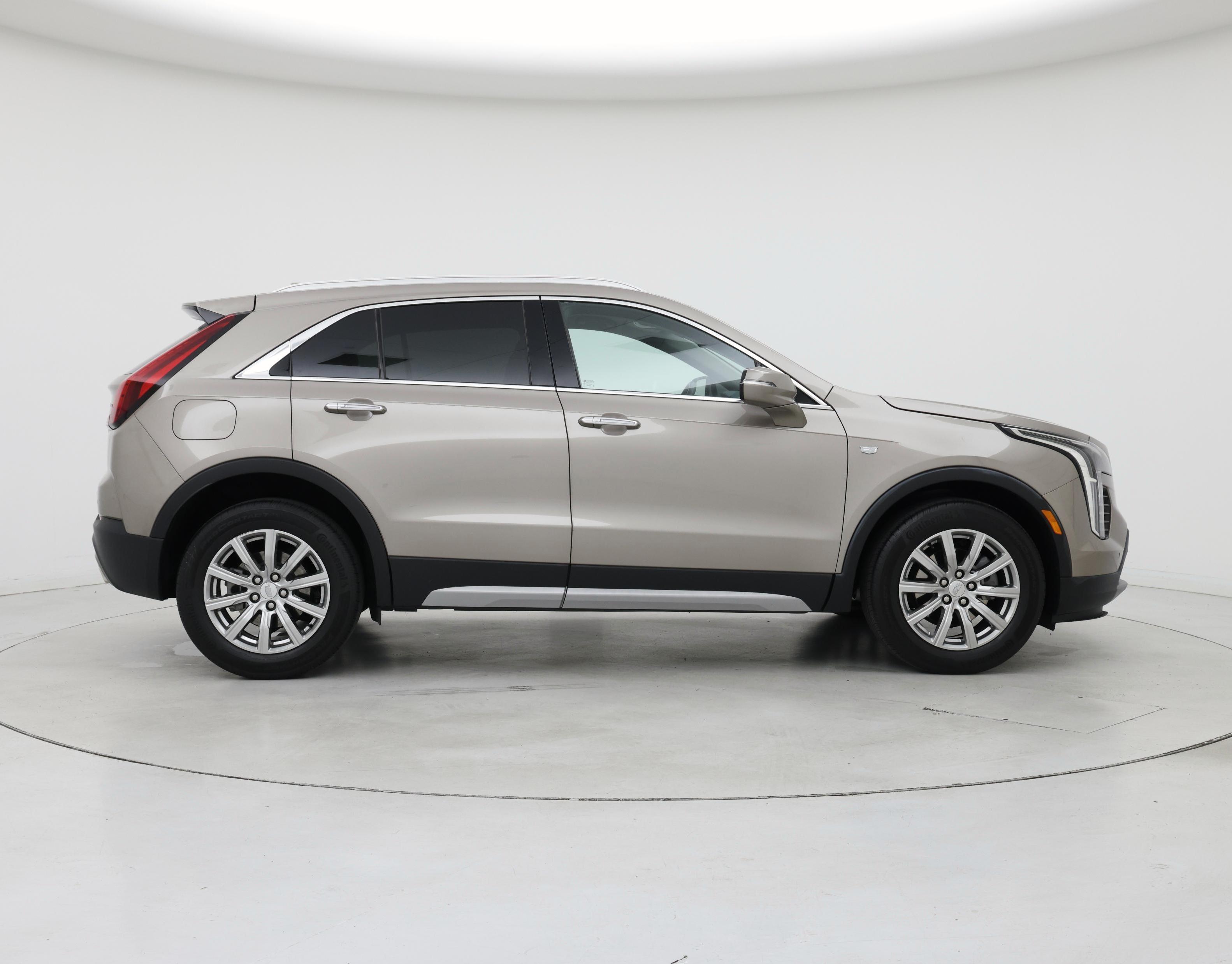 Thumbnail: 2023 Cadillac XT4 - 7