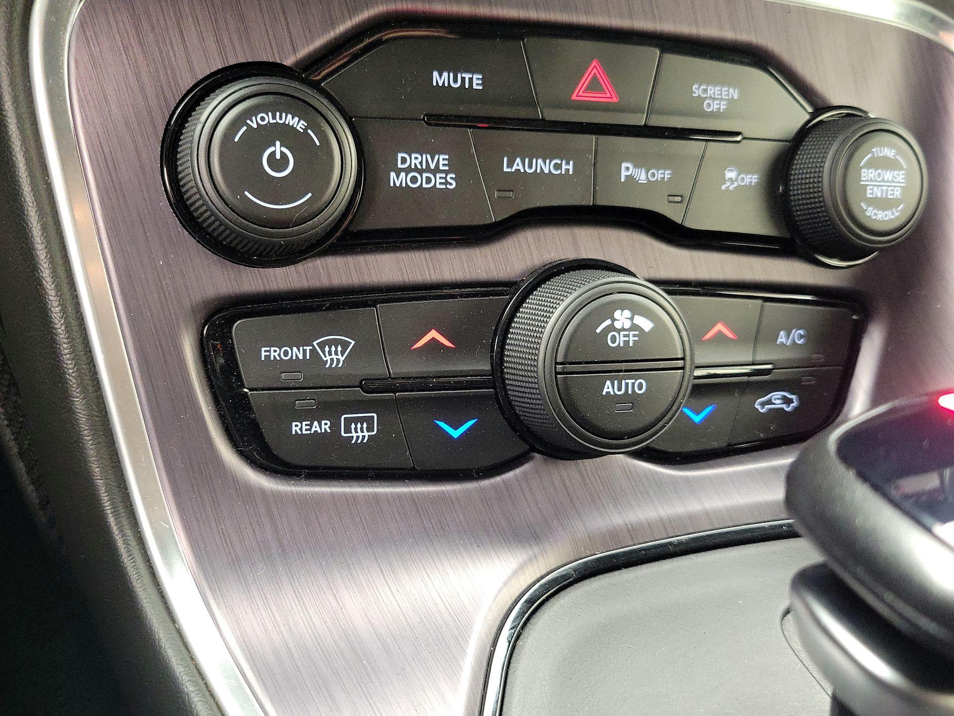 Thumbnail: 2019 Dodge Challenger - 16