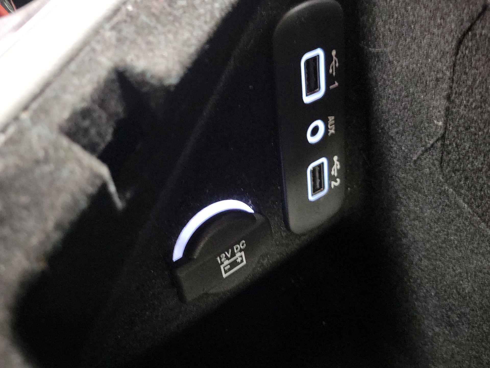 Thumbnail: 2019 Dodge Challenger - 18