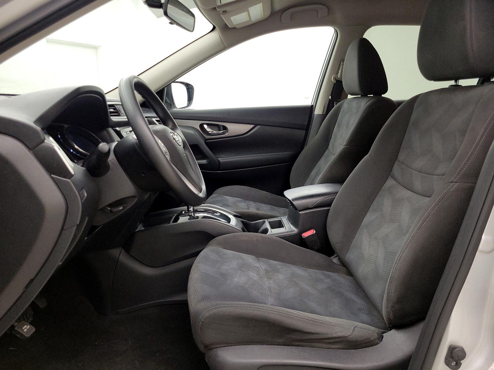 Thumbnail: 2016 Nissan Rogue - 11