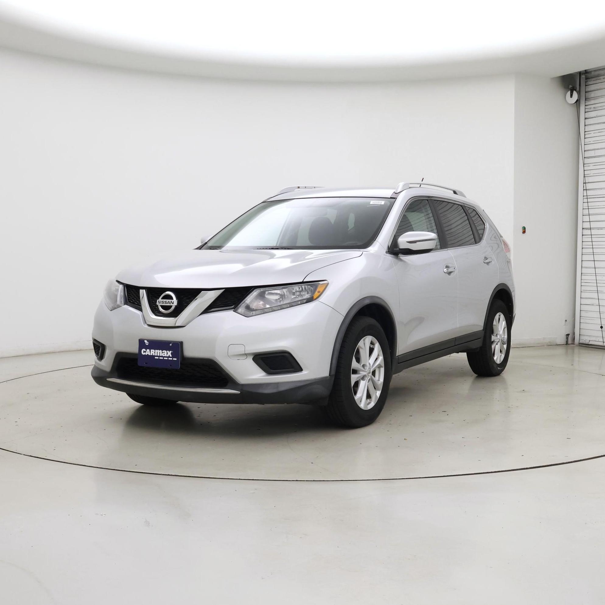 Thumbnail: 2016 Nissan Rogue - 4