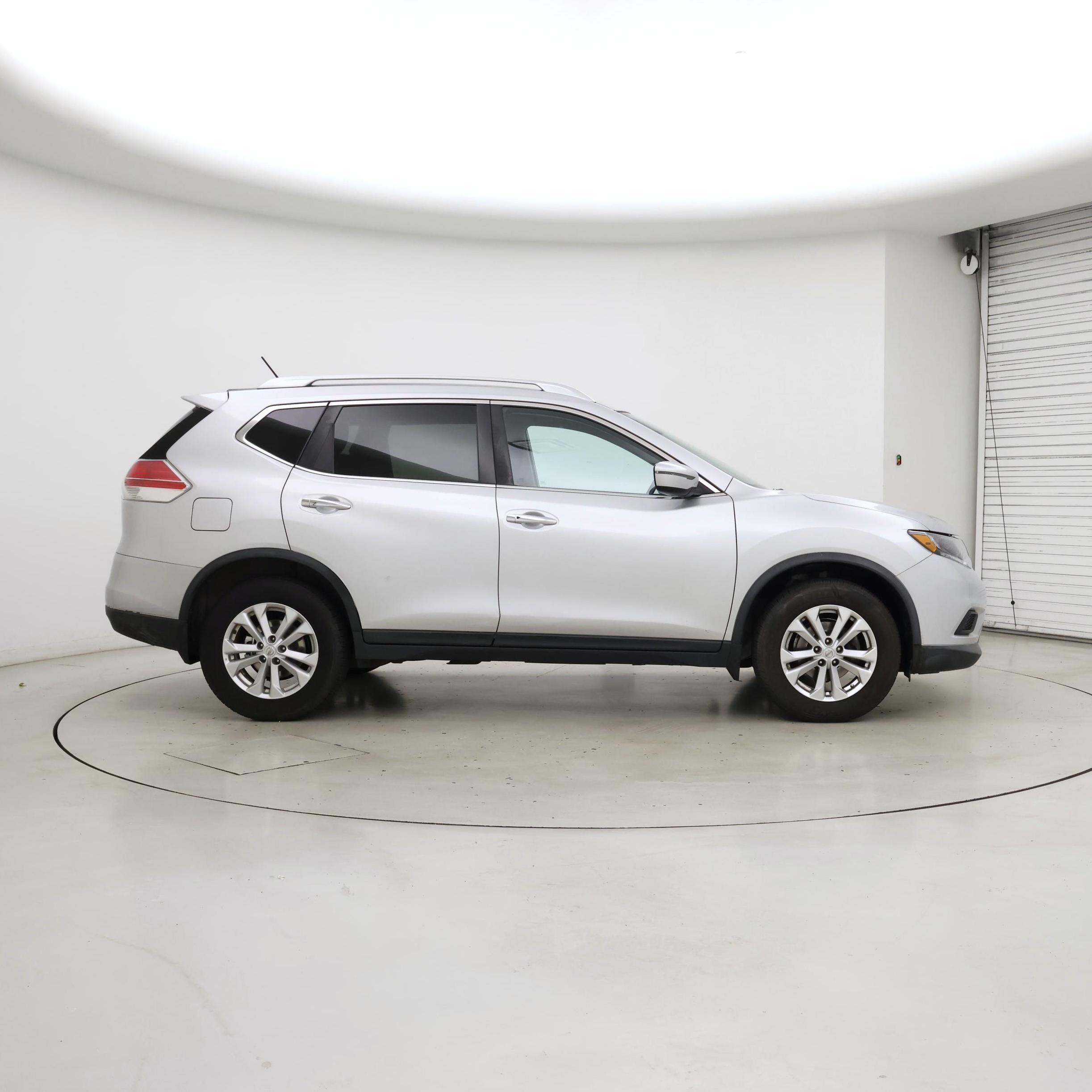 Thumbnail: 2016 Nissan Rogue - 7