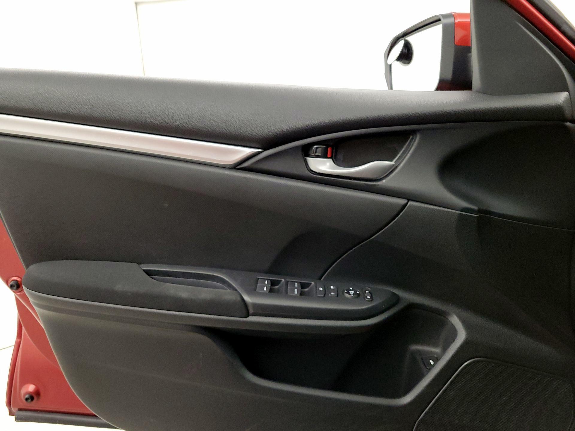 Thumbnail: 2020 Honda Civic - 12