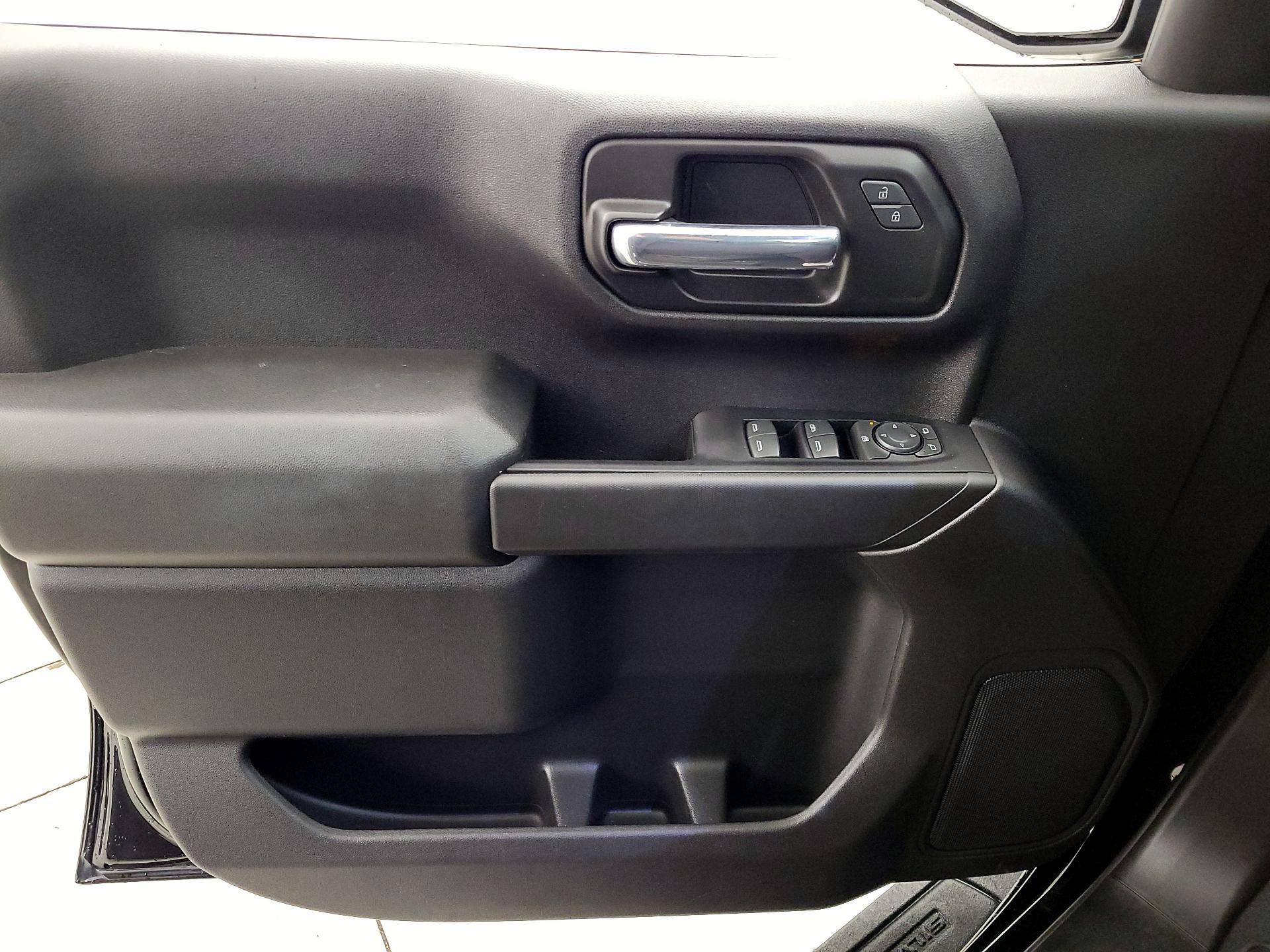 Thumbnail: 2022 Chevrolet Silverado 1500 - 12