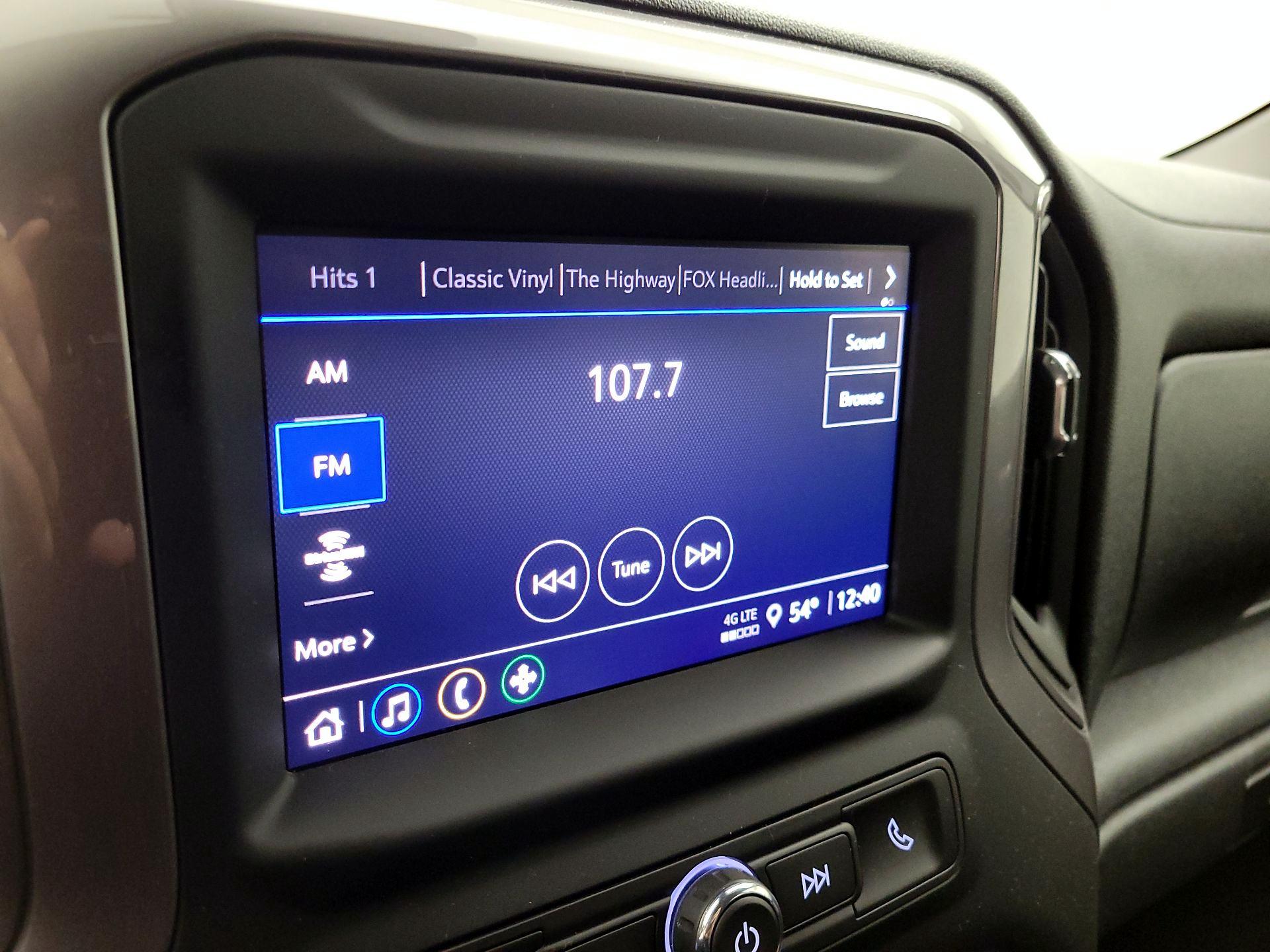 Thumbnail: 2022 Chevrolet Silverado 1500 - 15