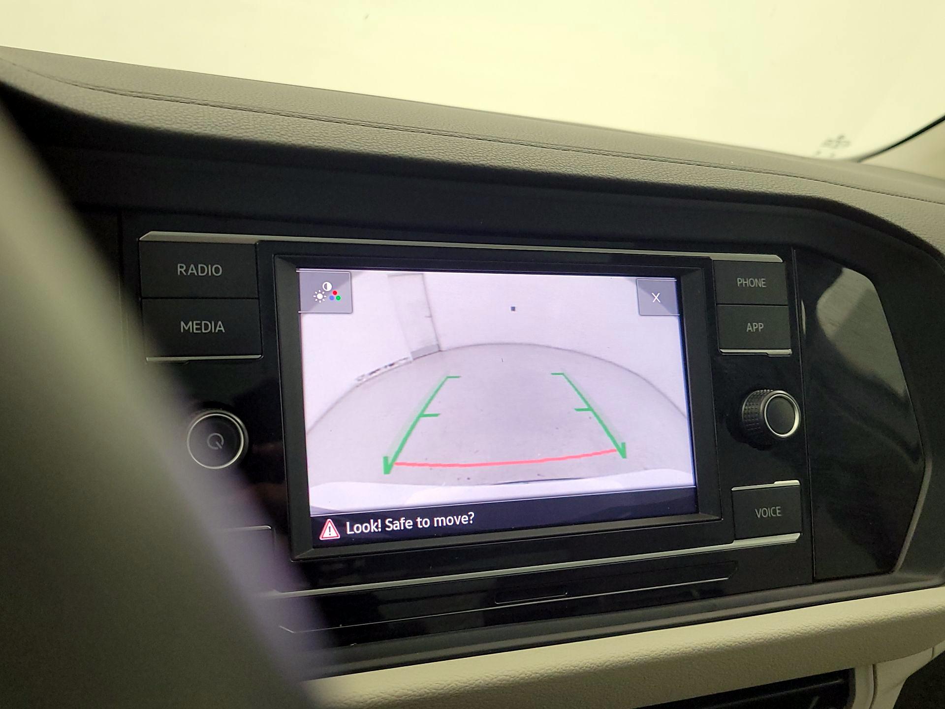 Thumbnail: 2024 Volkswagen Jetta - 14