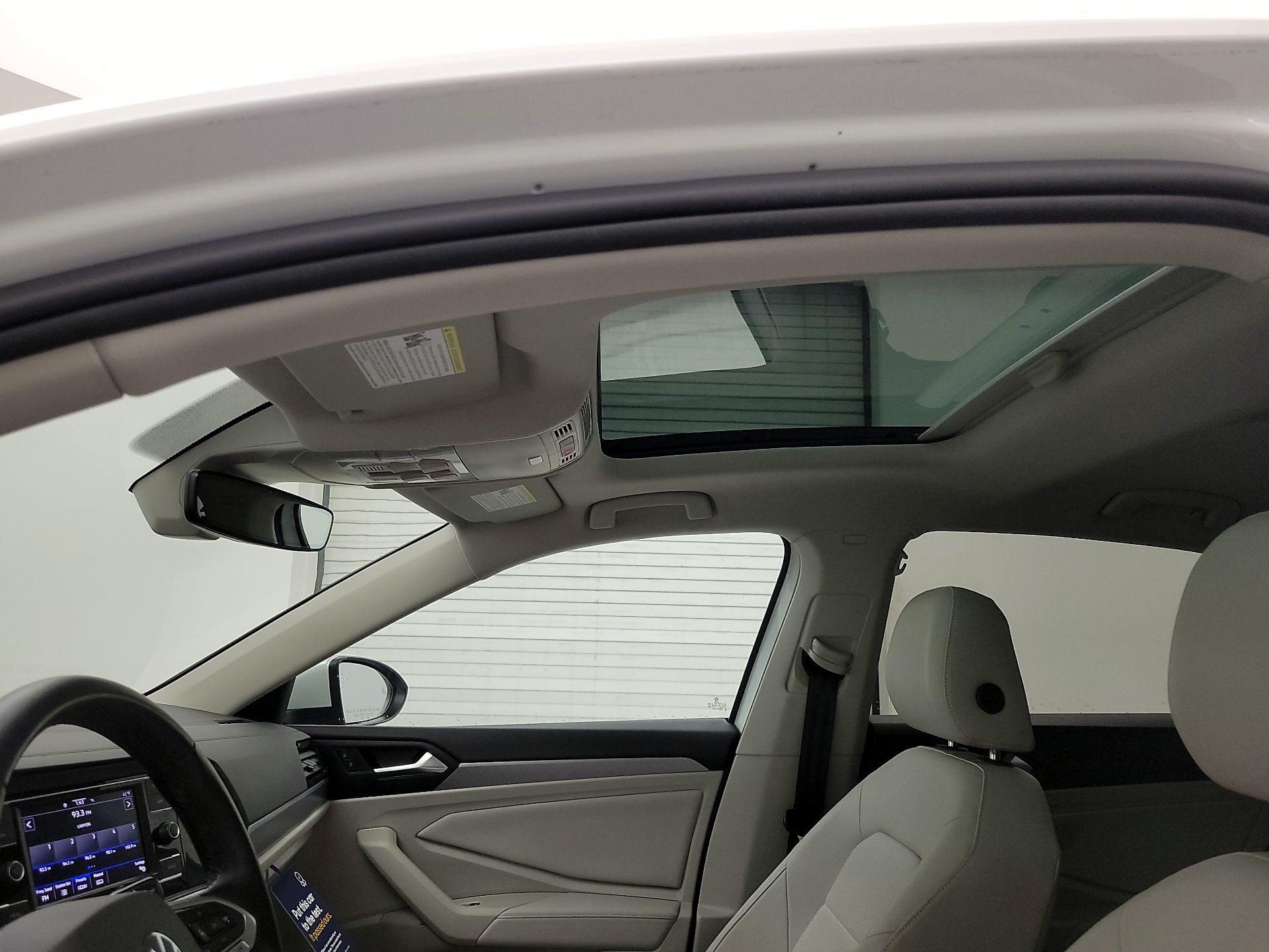 Thumbnail: 2024 Volkswagen Jetta - 19