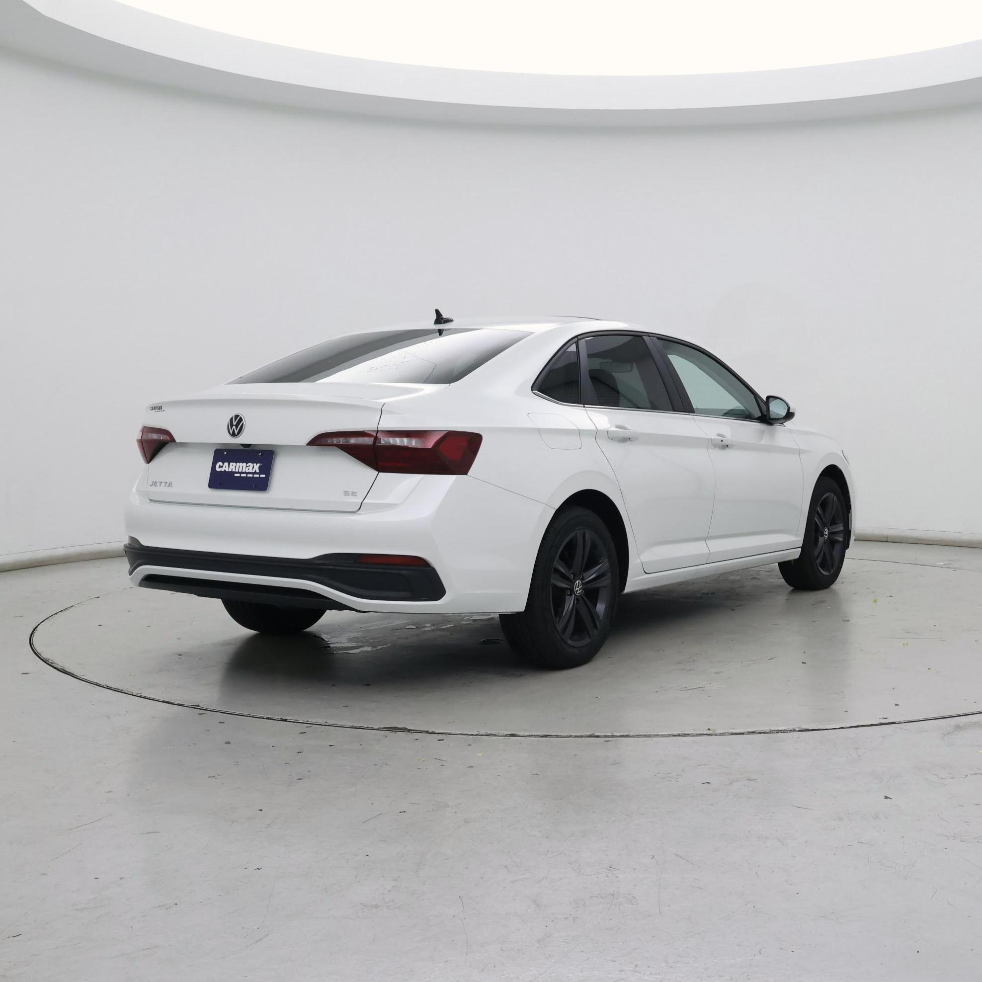 Thumbnail: 2024 Volkswagen Jetta - 8