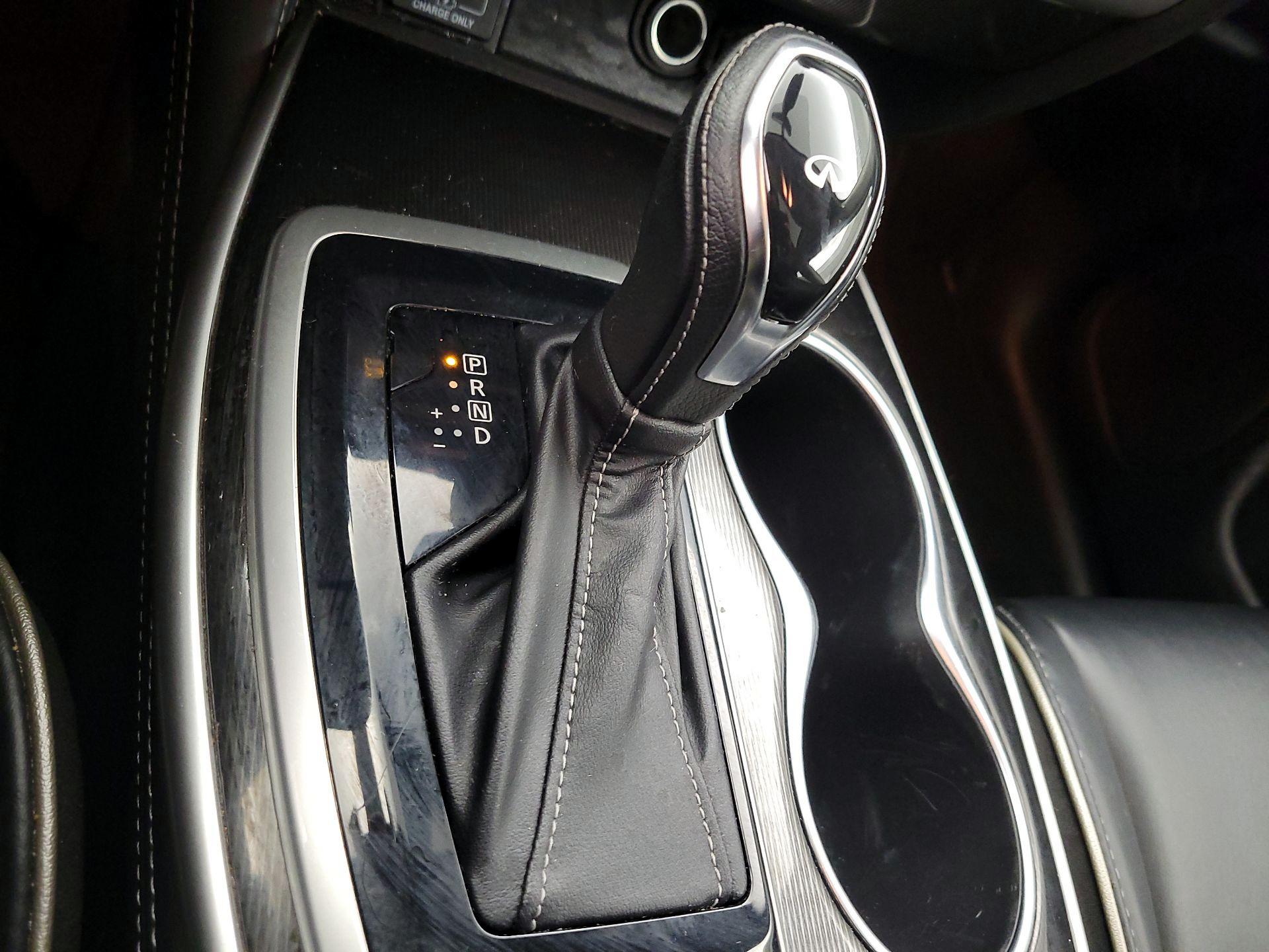 Thumbnail: 2020 INFINITI QX60 - 17