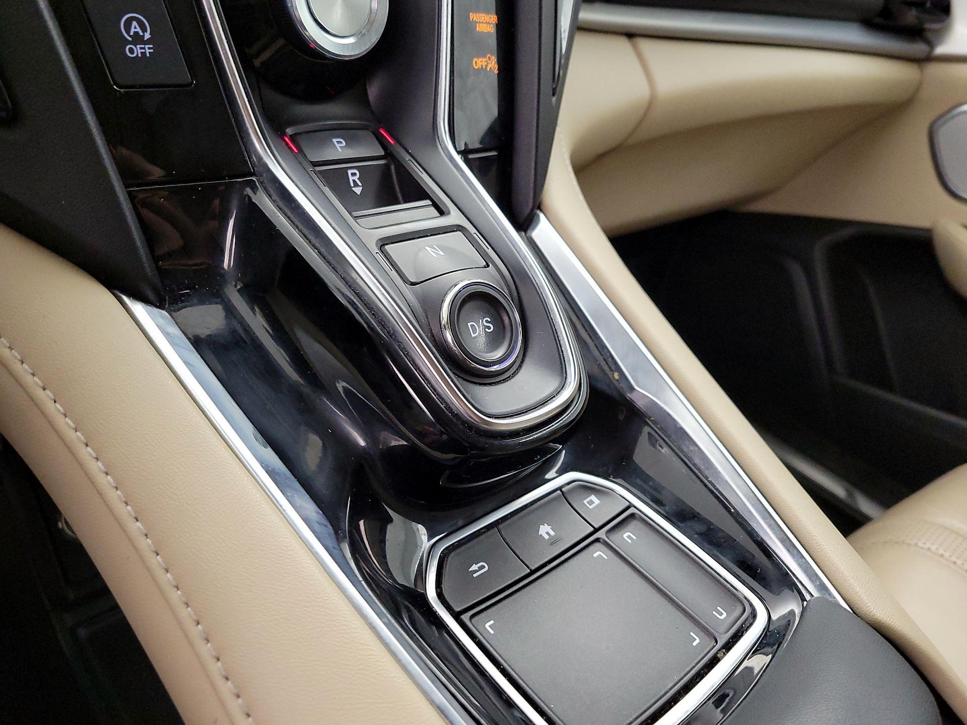 Thumbnail: 2020 Acura RDX - 17