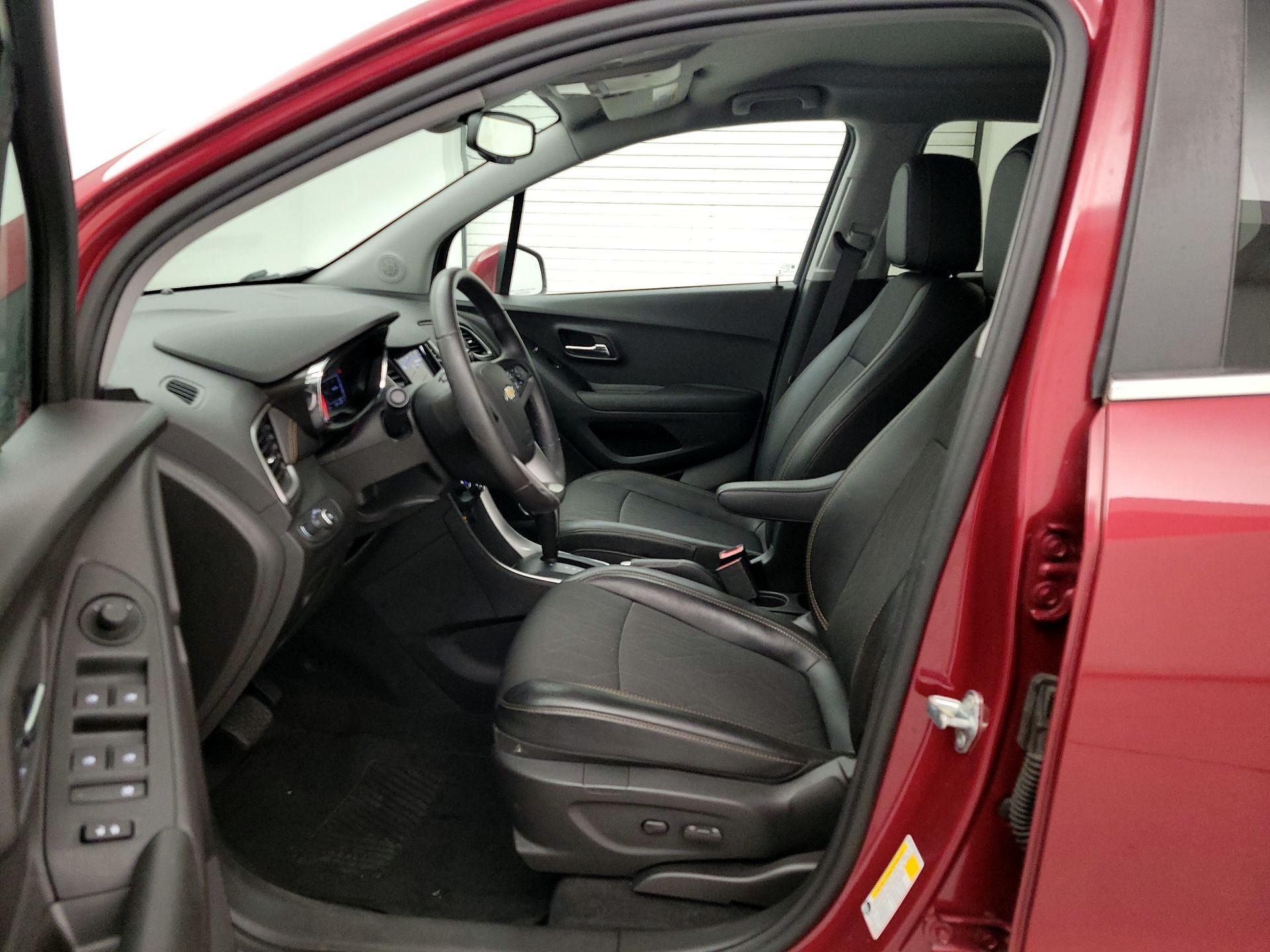 Thumbnail: 2020 Chevrolet Trax - 11