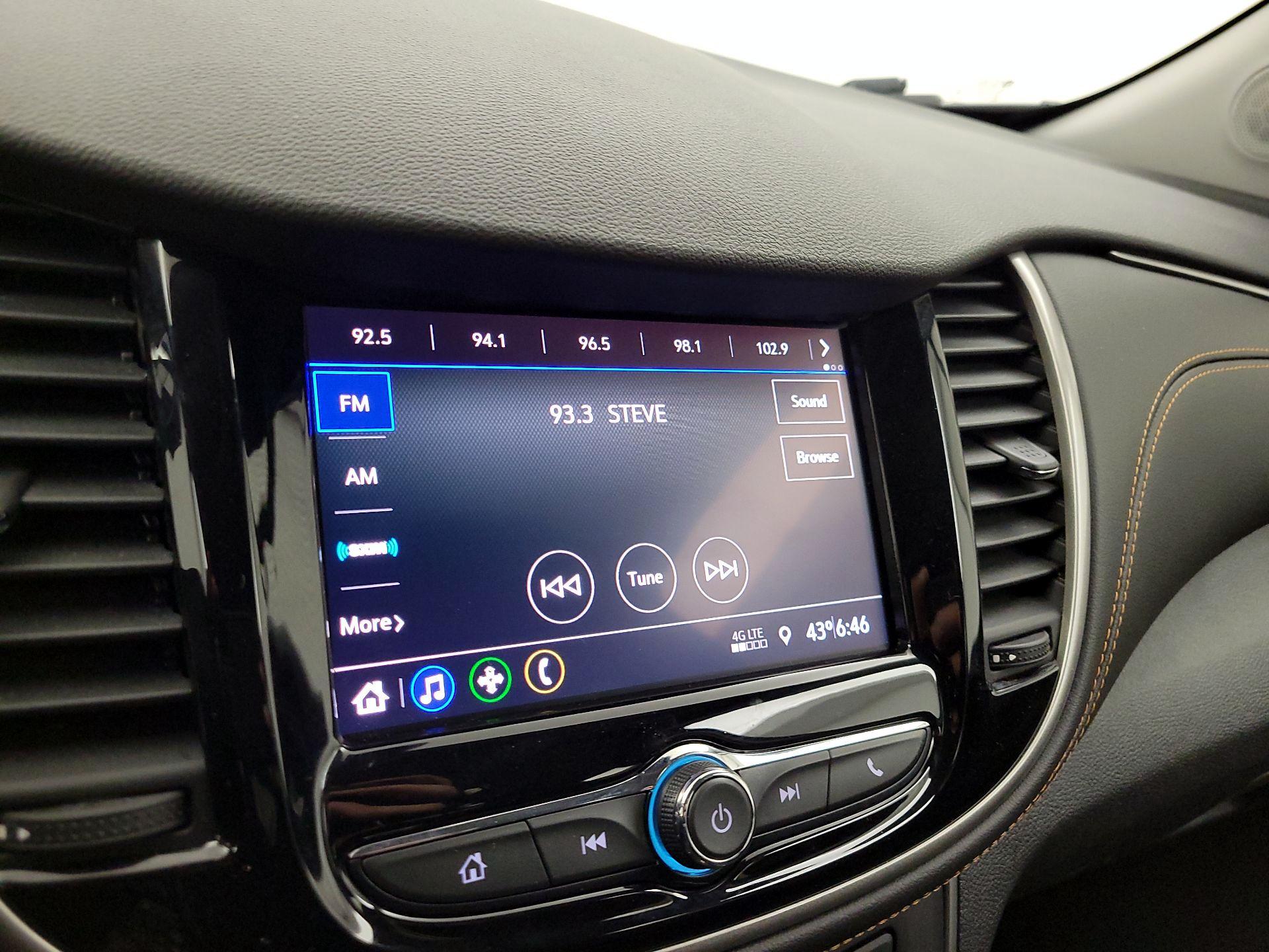 Thumbnail: 2020 Chevrolet Trax - 15