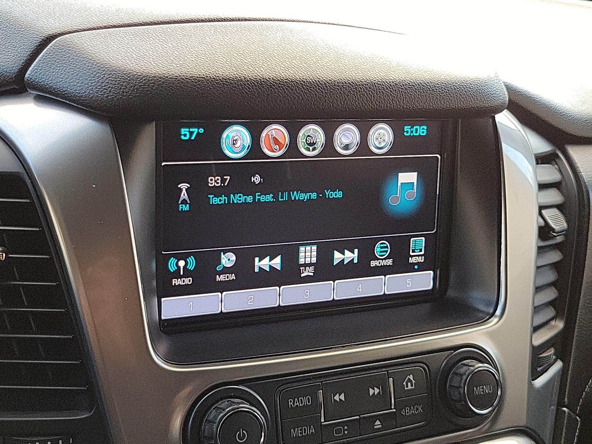 Thumbnail: 2017 Chevrolet Tahoe - 16