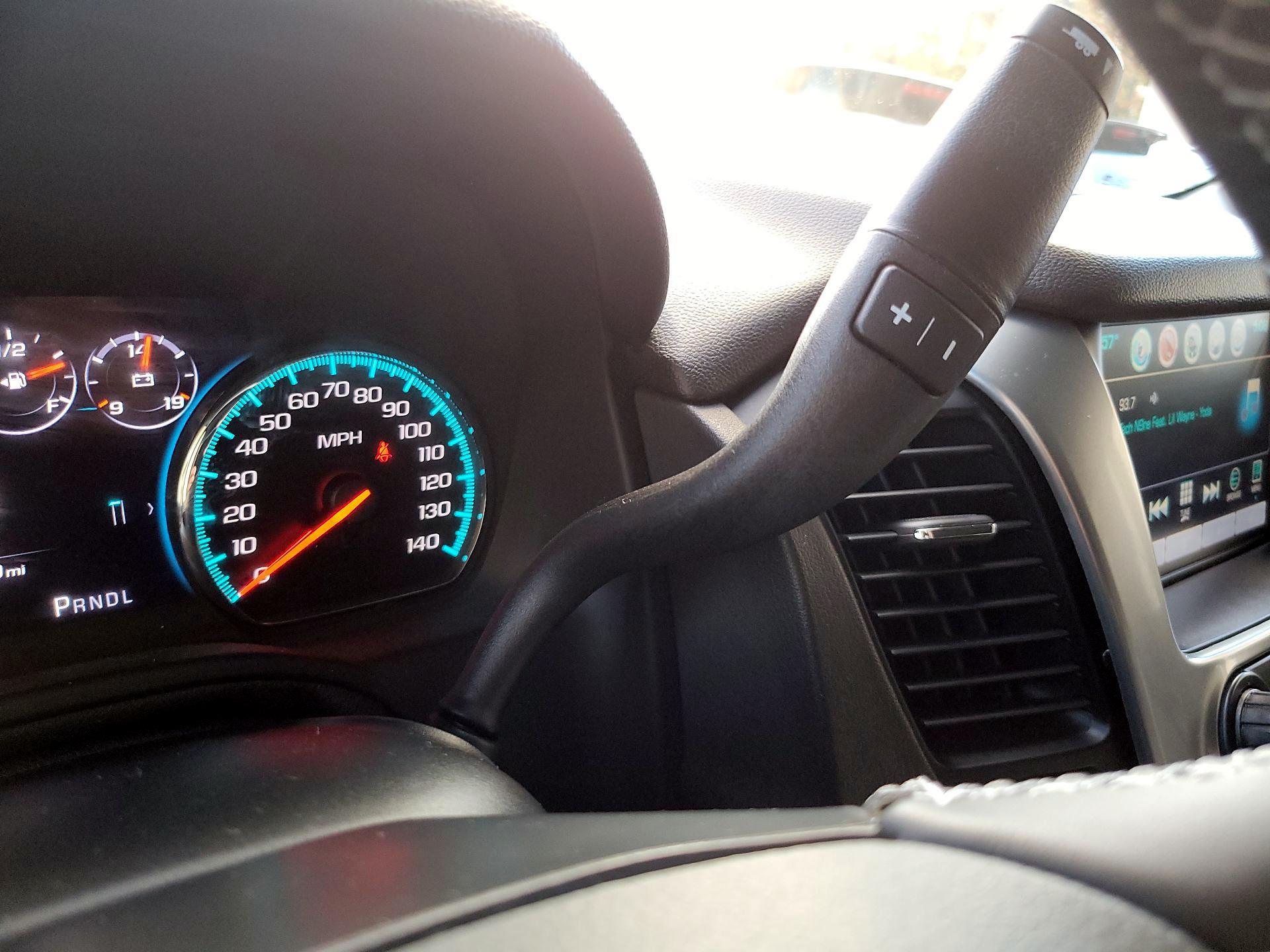 Thumbnail: 2017 Chevrolet Tahoe - 18