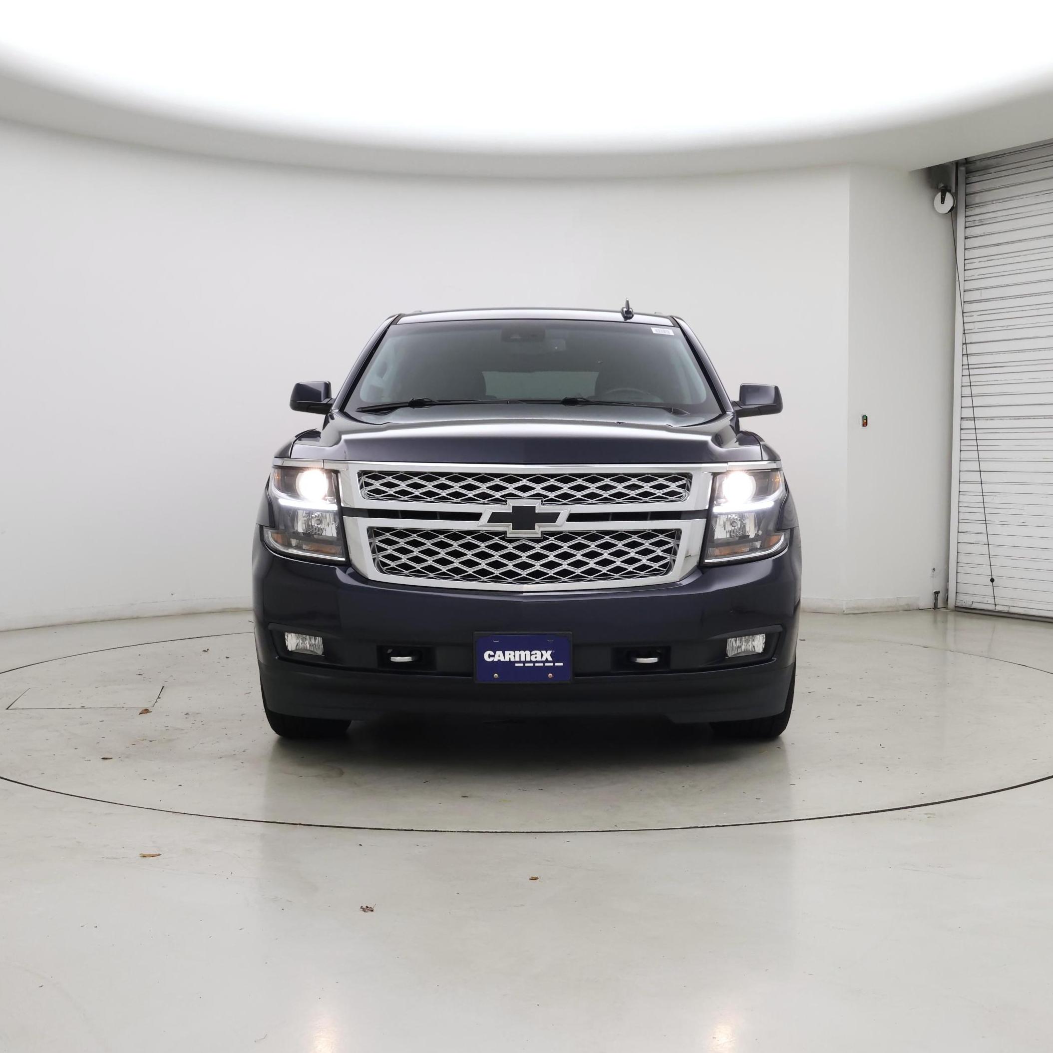 Thumbnail: 2017 Chevrolet Tahoe - 5