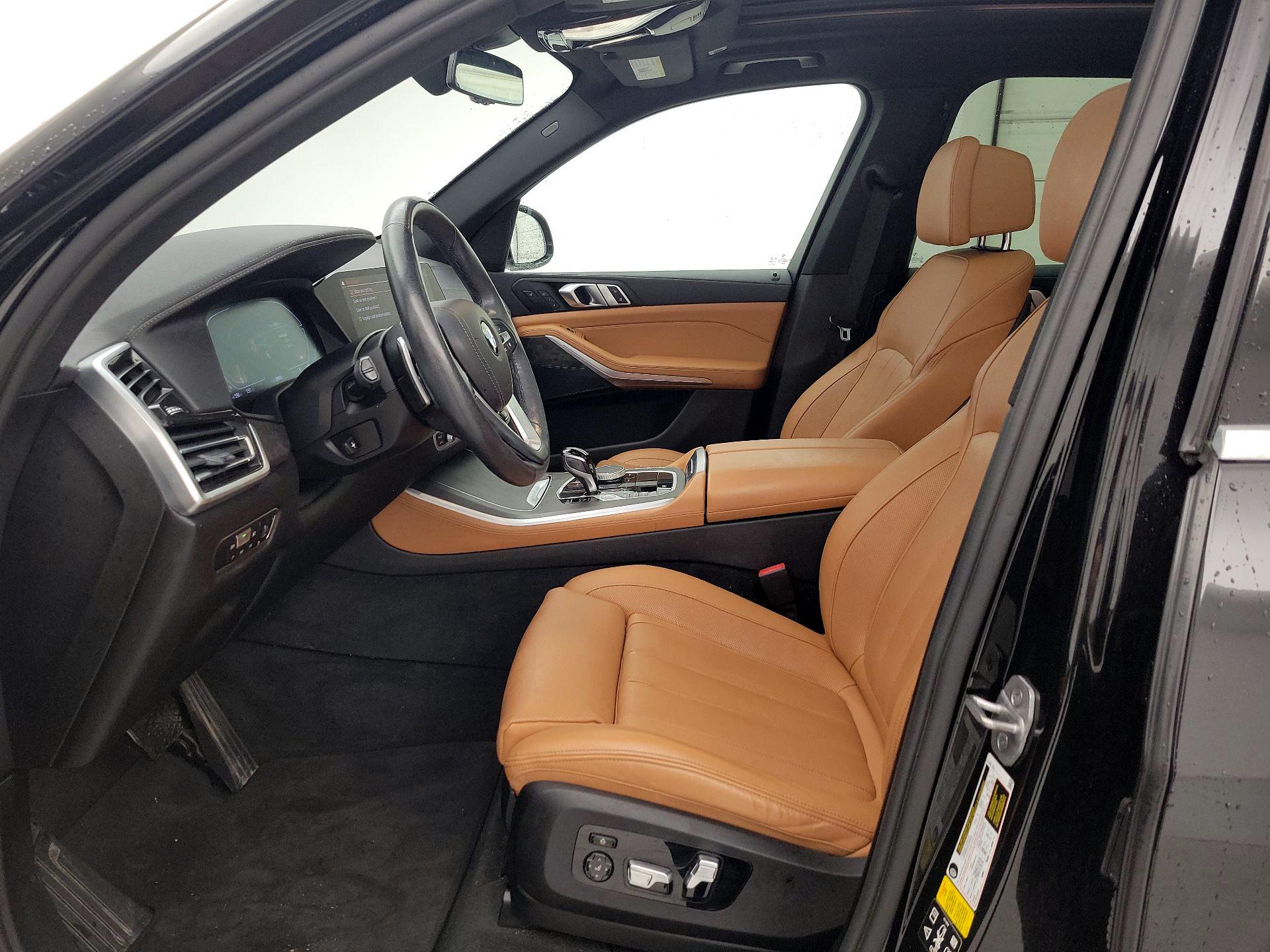 Thumbnail: 2022 BMW X5 - 11