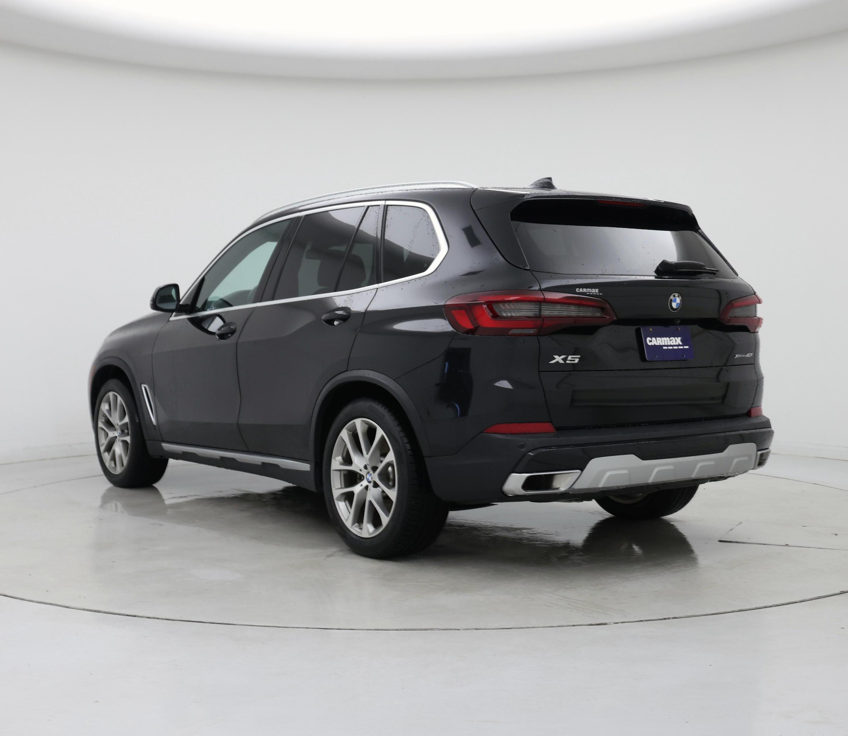 Thumbnail: 2022 BMW X5 - 2