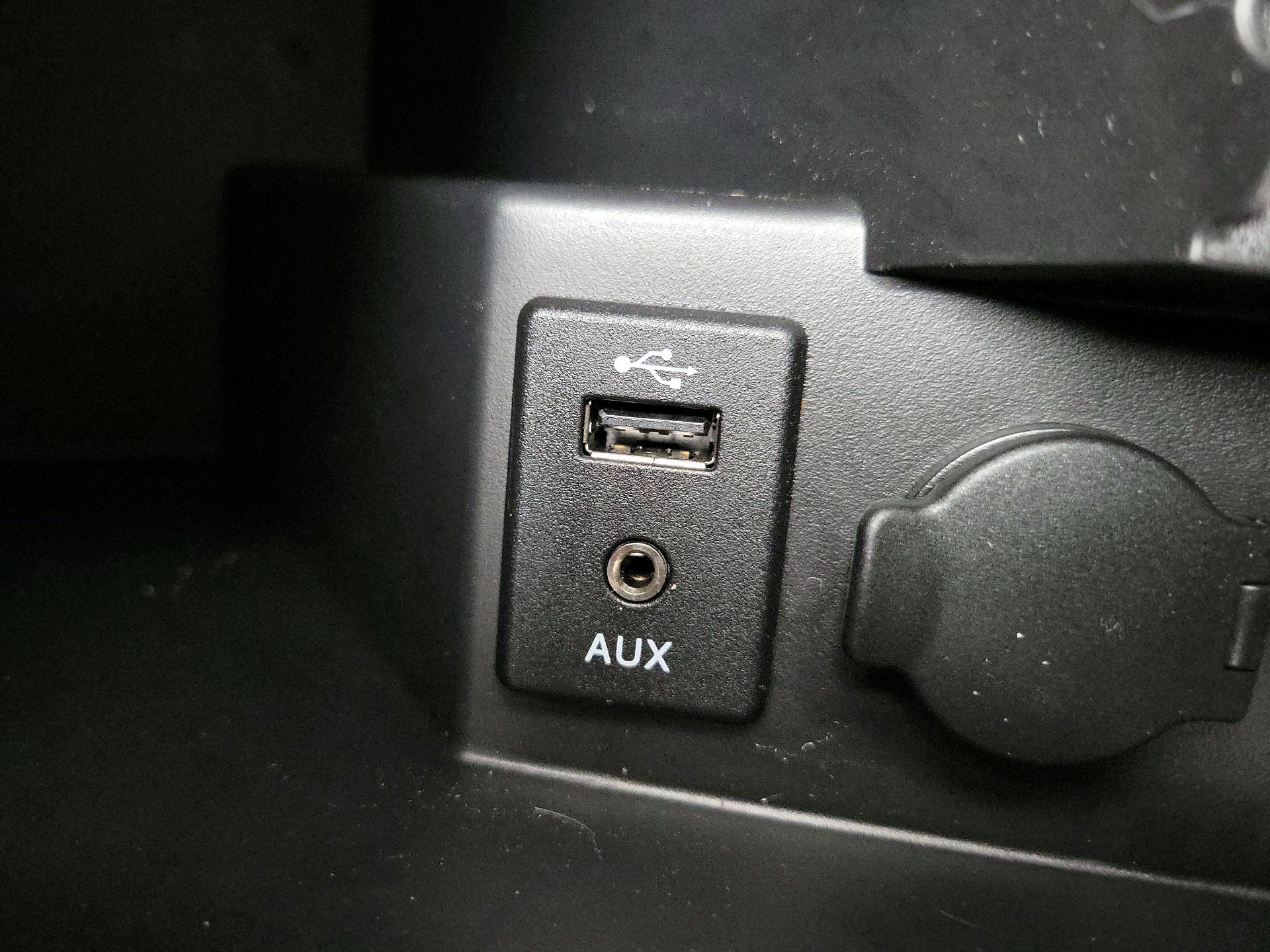 Thumbnail: 2016 Nissan Frontier - 19