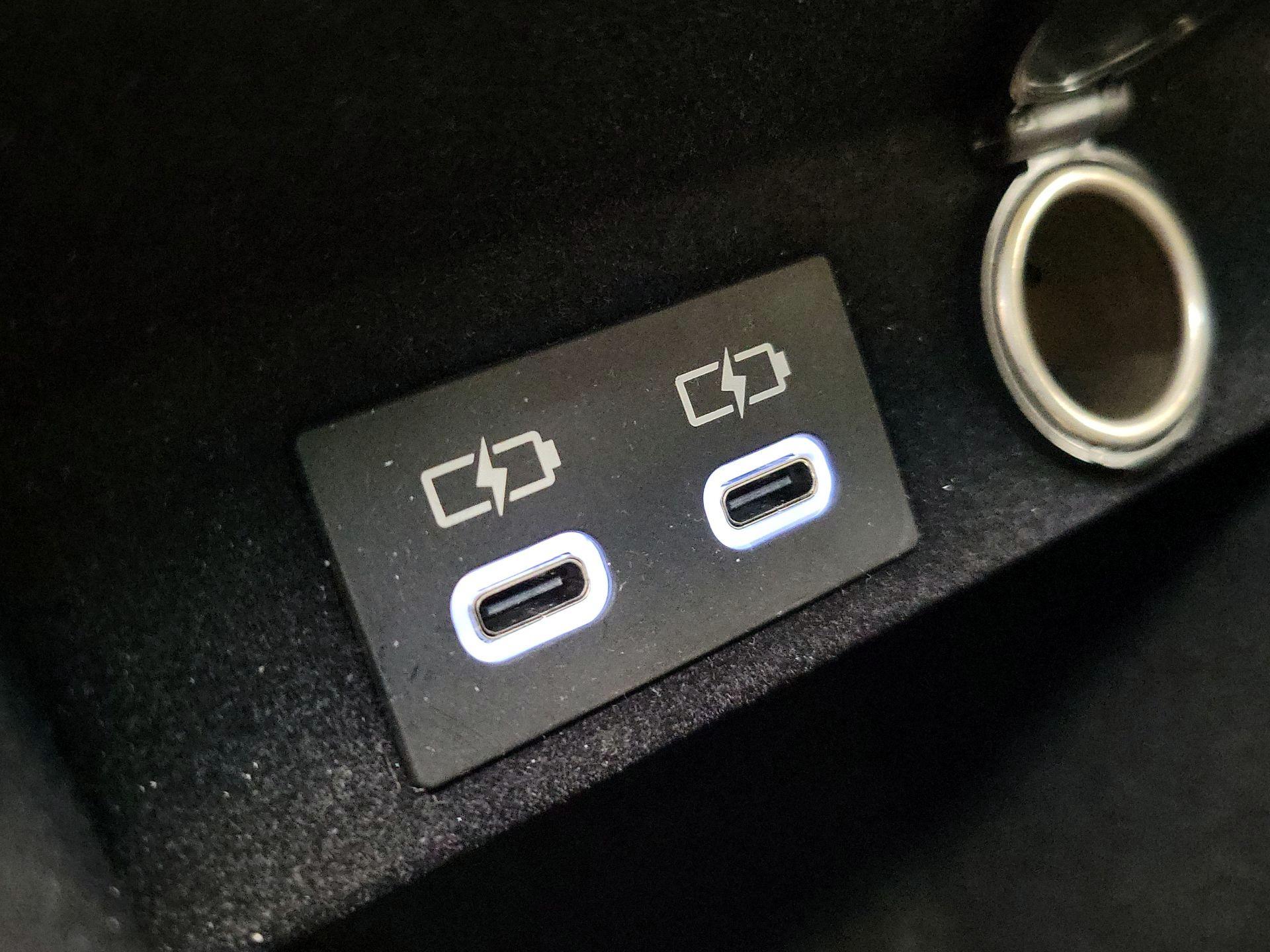 Thumbnail: 2024 Lexus ES - 18