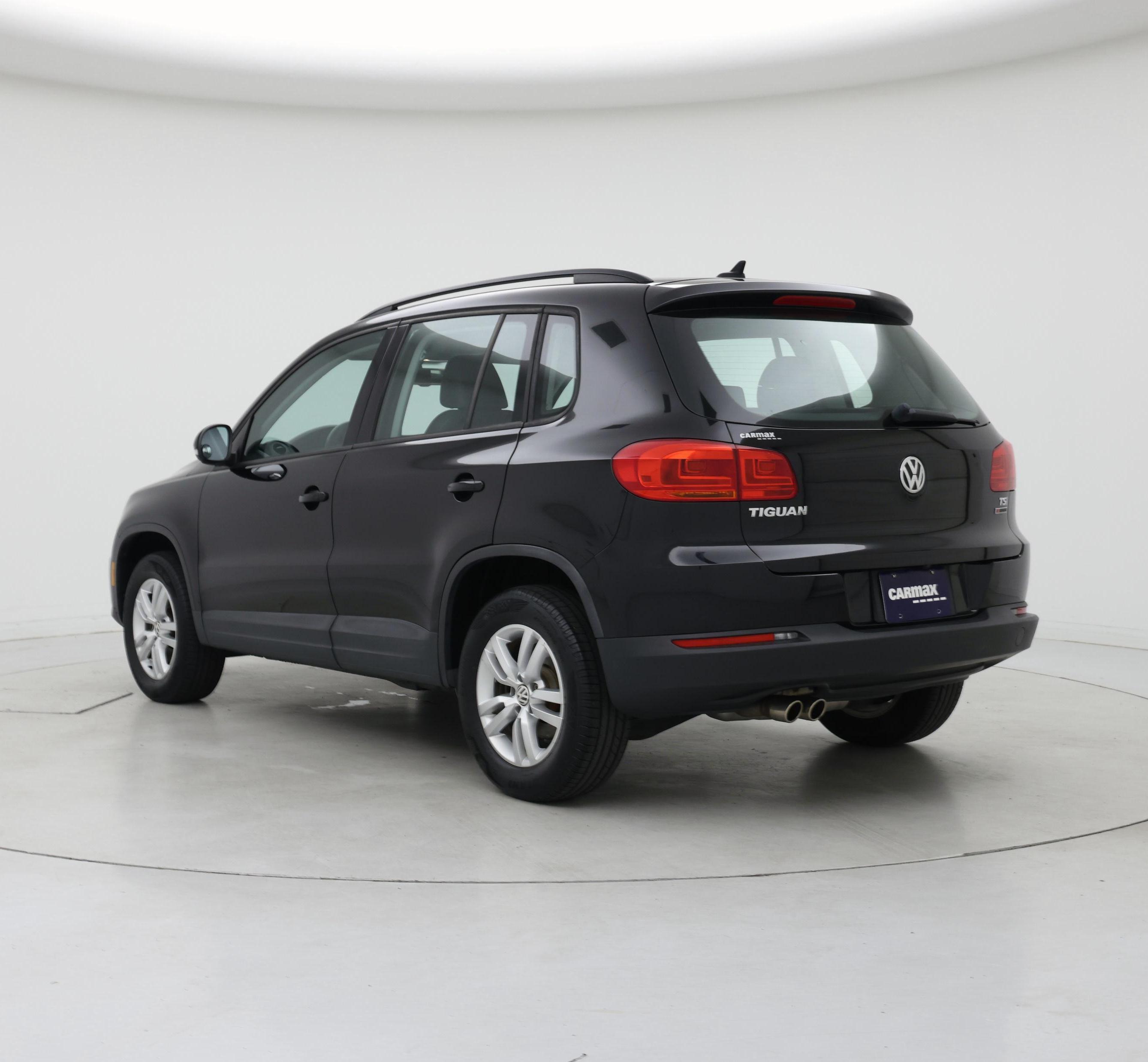 Thumbnail: 2017 Volkswagen Tiguan - 2