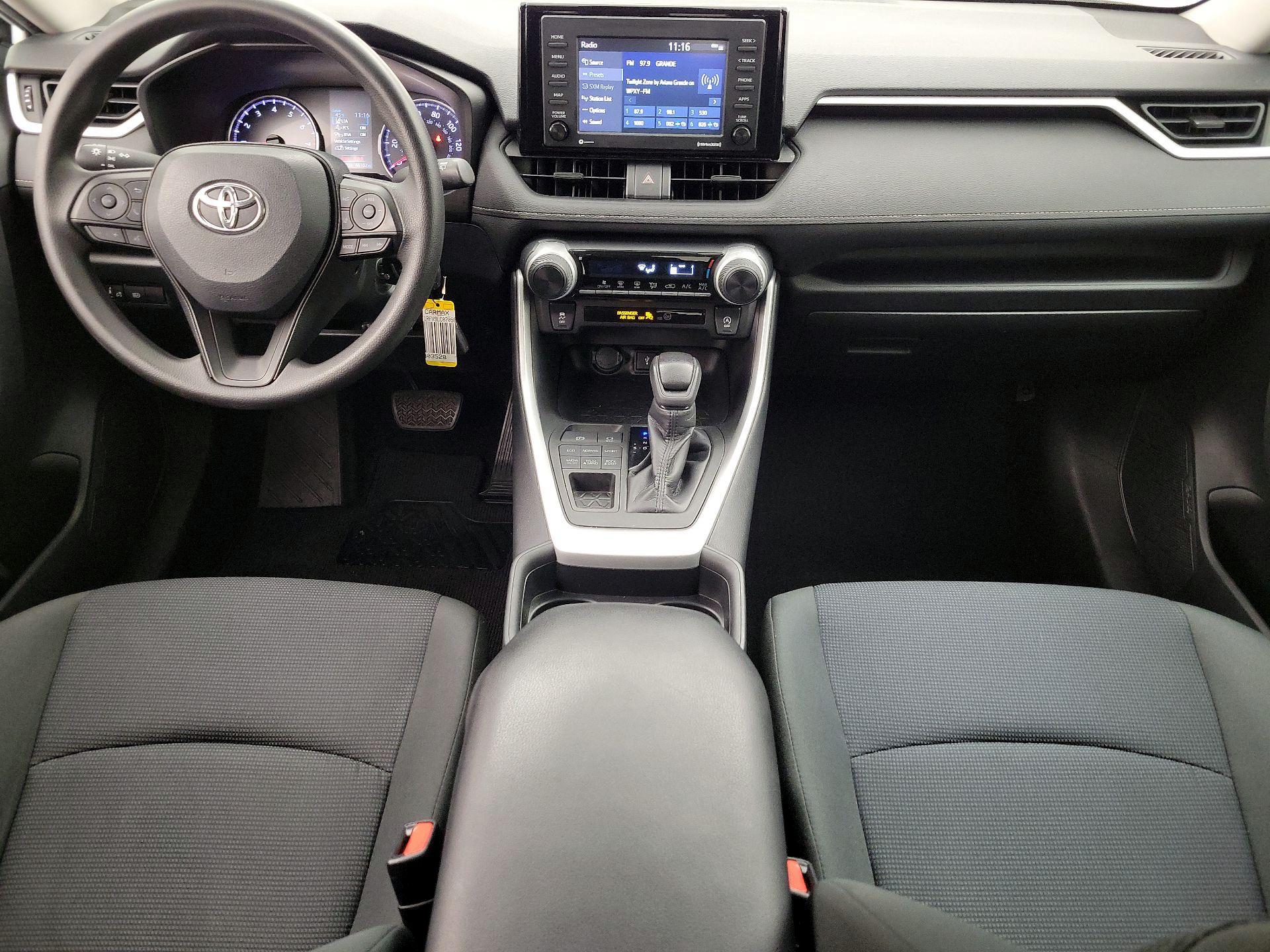 Thumbnail: 2020 Toyota RAV4 - 9