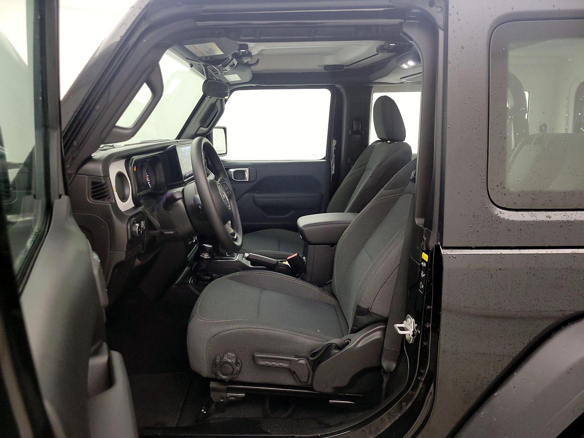 Thumbnail: 2025 Jeep Wrangler - 11