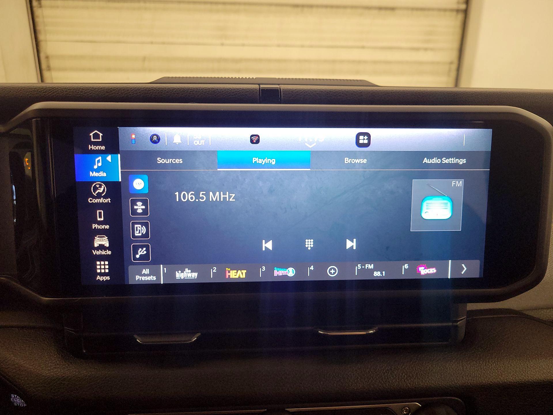 Thumbnail: 2025 Jeep Wrangler - 15