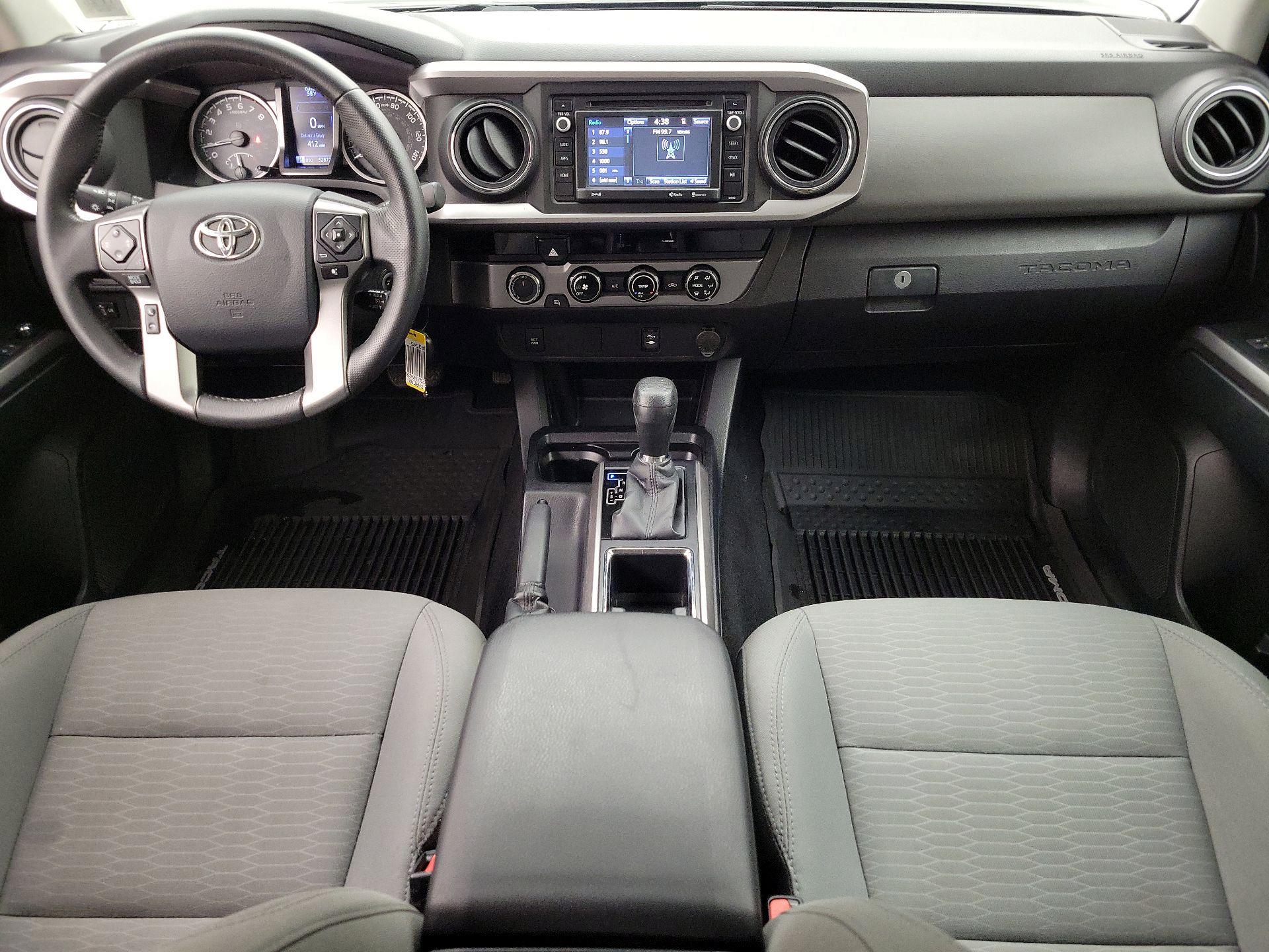 Thumbnail: 2017 Toyota Tacoma - 9