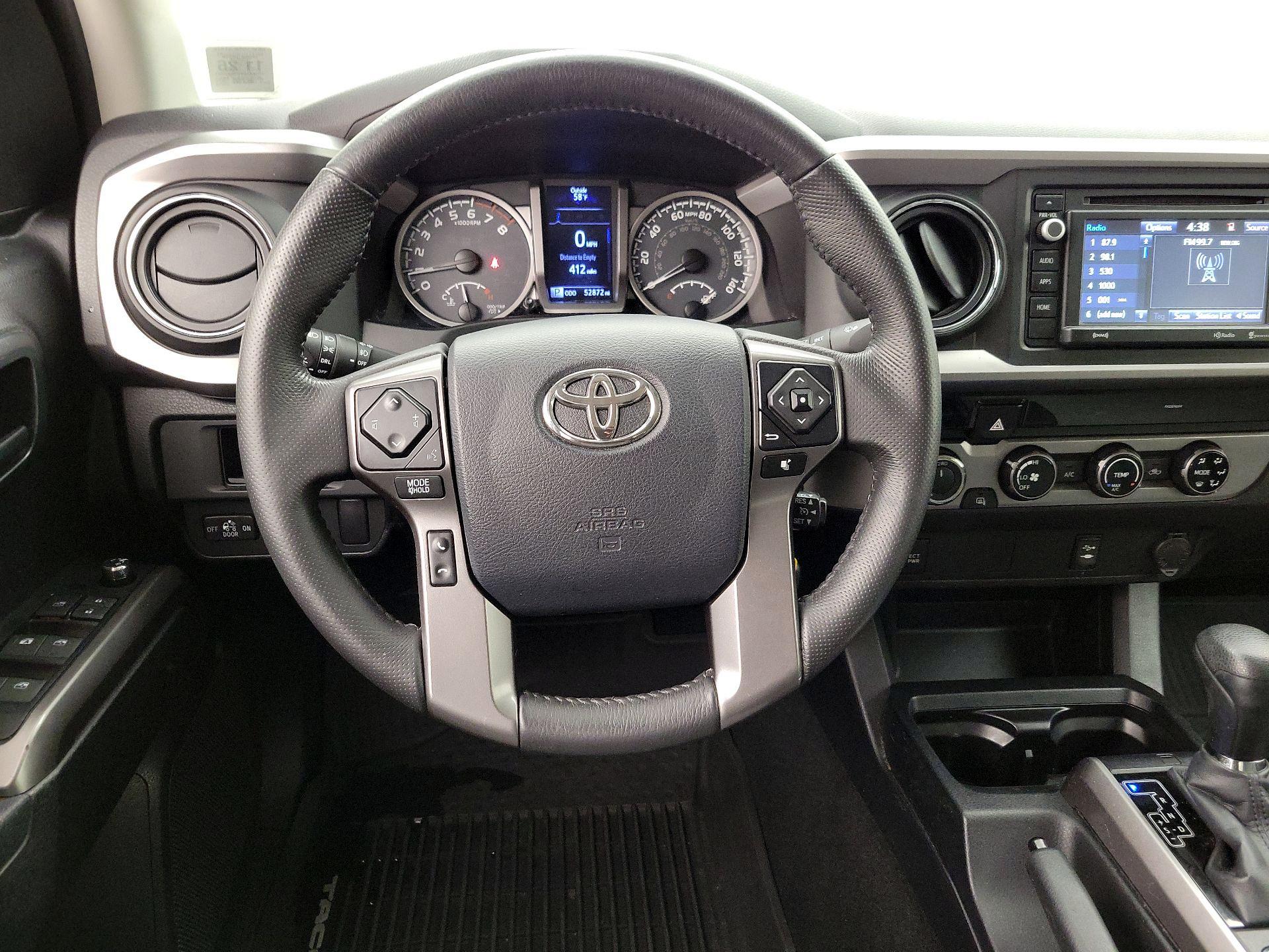 Thumbnail: 2017 Toyota Tacoma - 10