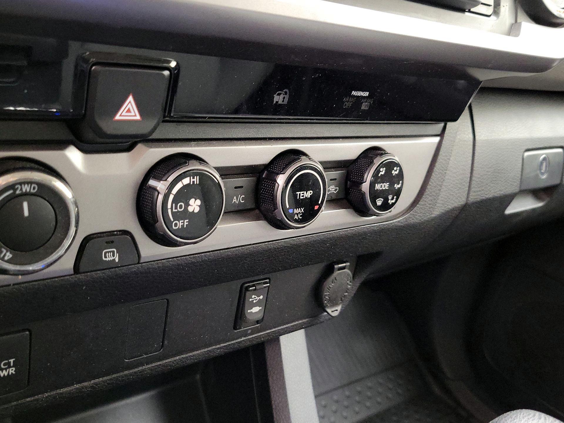 Thumbnail: 2017 Toyota Tacoma - 16