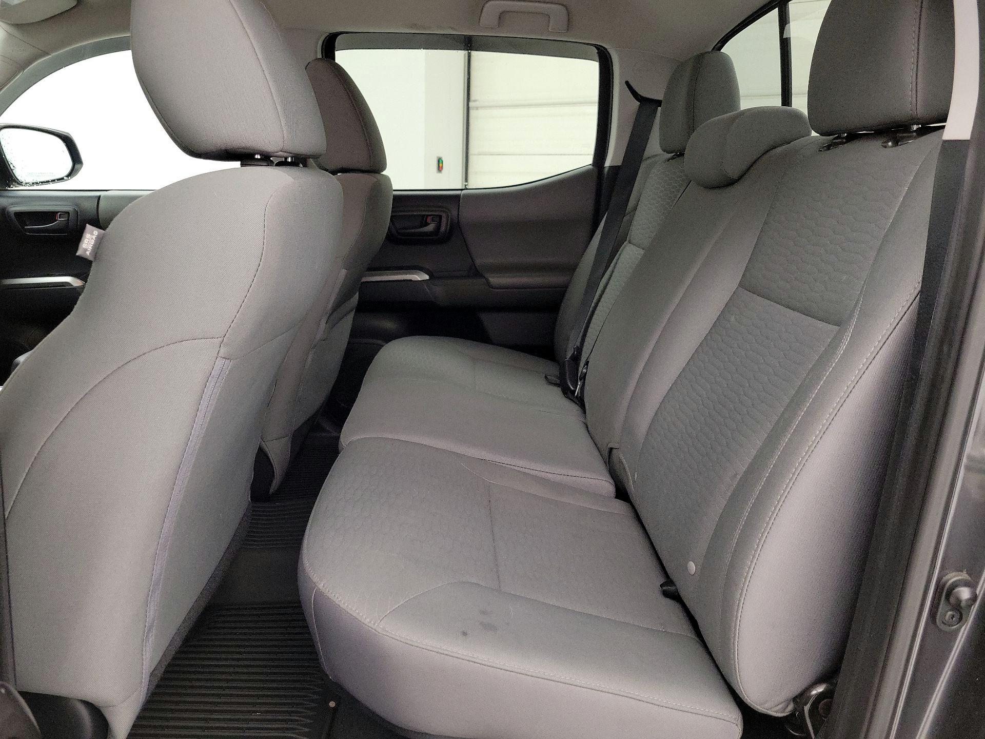 Thumbnail: 2017 Toyota Tacoma - 19