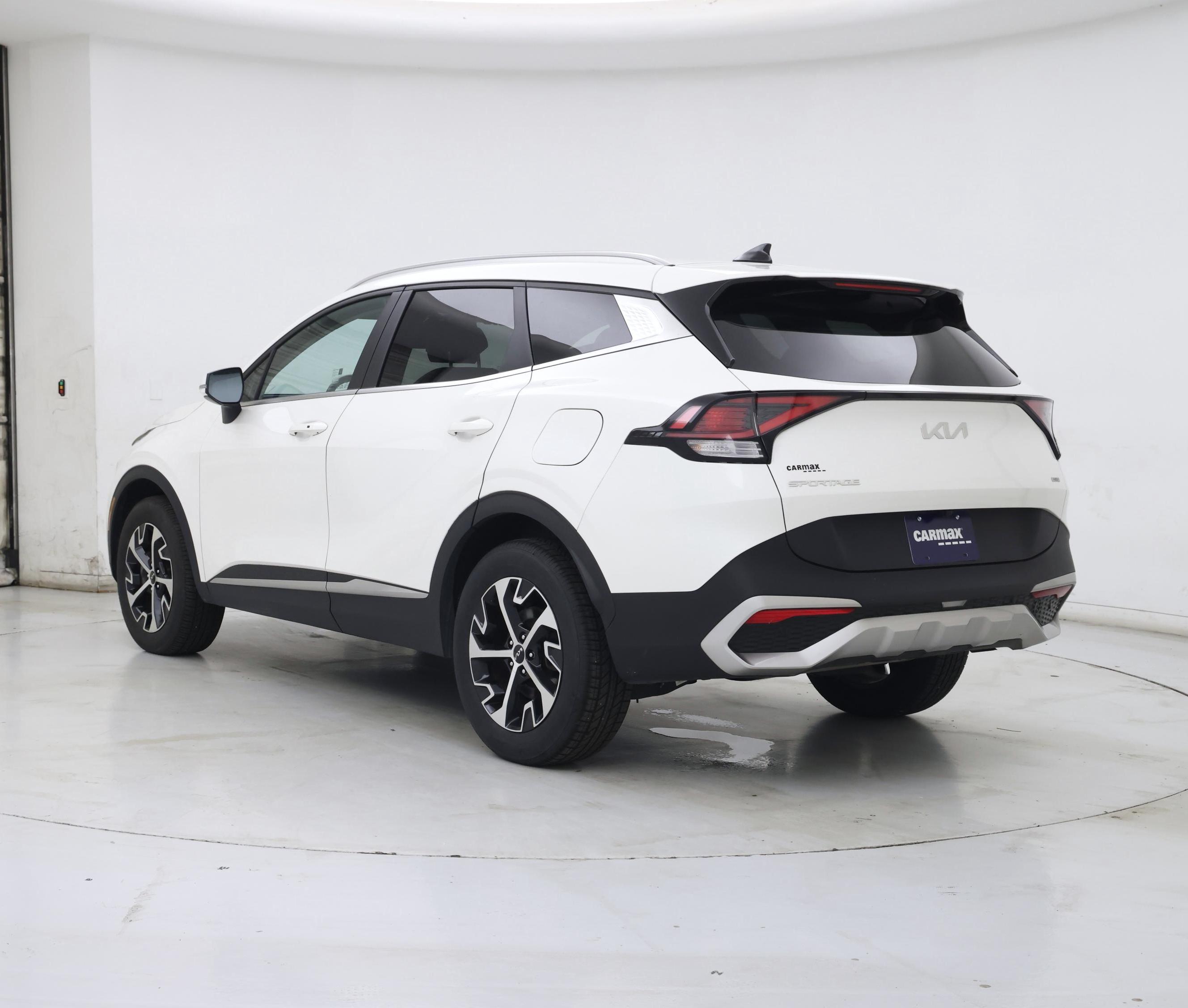 Thumbnail: 2023 Kia Sportage - 2