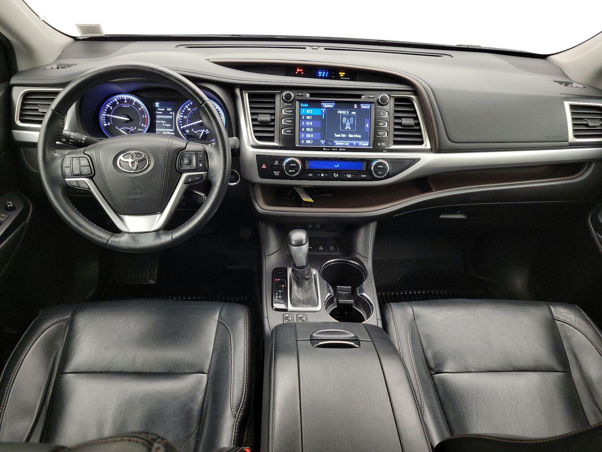 Thumbnail: 2018 Toyota Highlander - 9