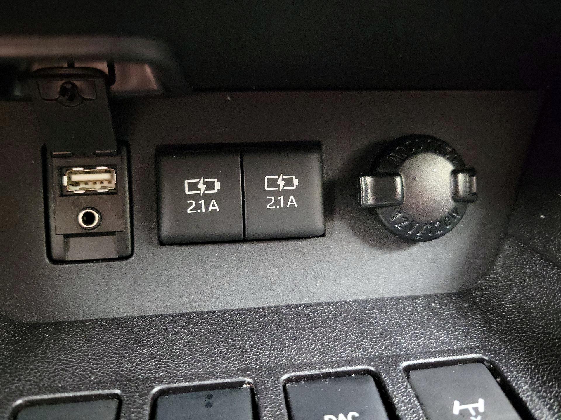 Thumbnail: 2018 Toyota Highlander - 19